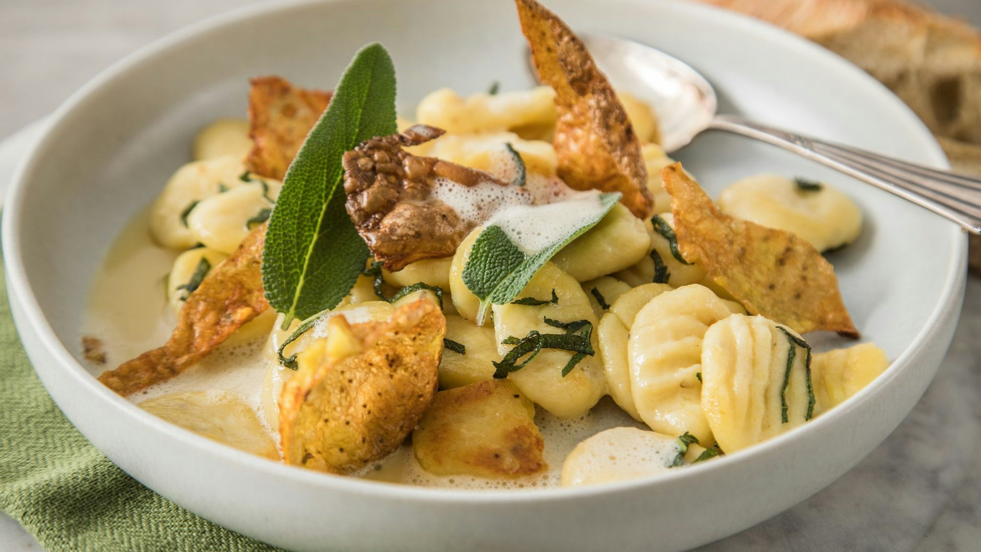 Kartoffel-Salbei-Gnocchi