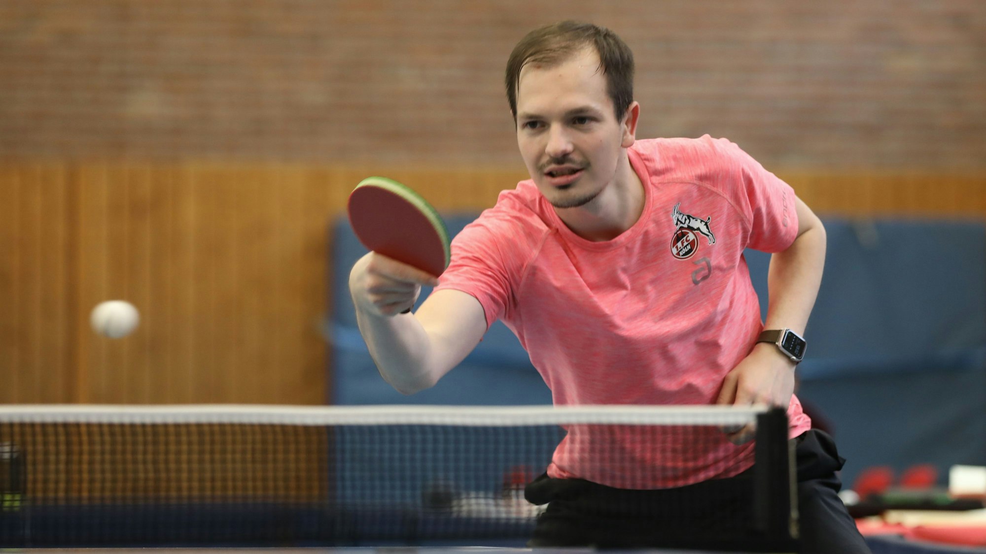 1. FC Köln - Borussia Dortmund Tischtennis 2. Bundeslig Apostelngymnasium Köln Deutschland 14.11.2021 Gianluca Walther (1. FC Köln) Copyright Eduard Bopp Sportfotografie mail@fotobopp.de