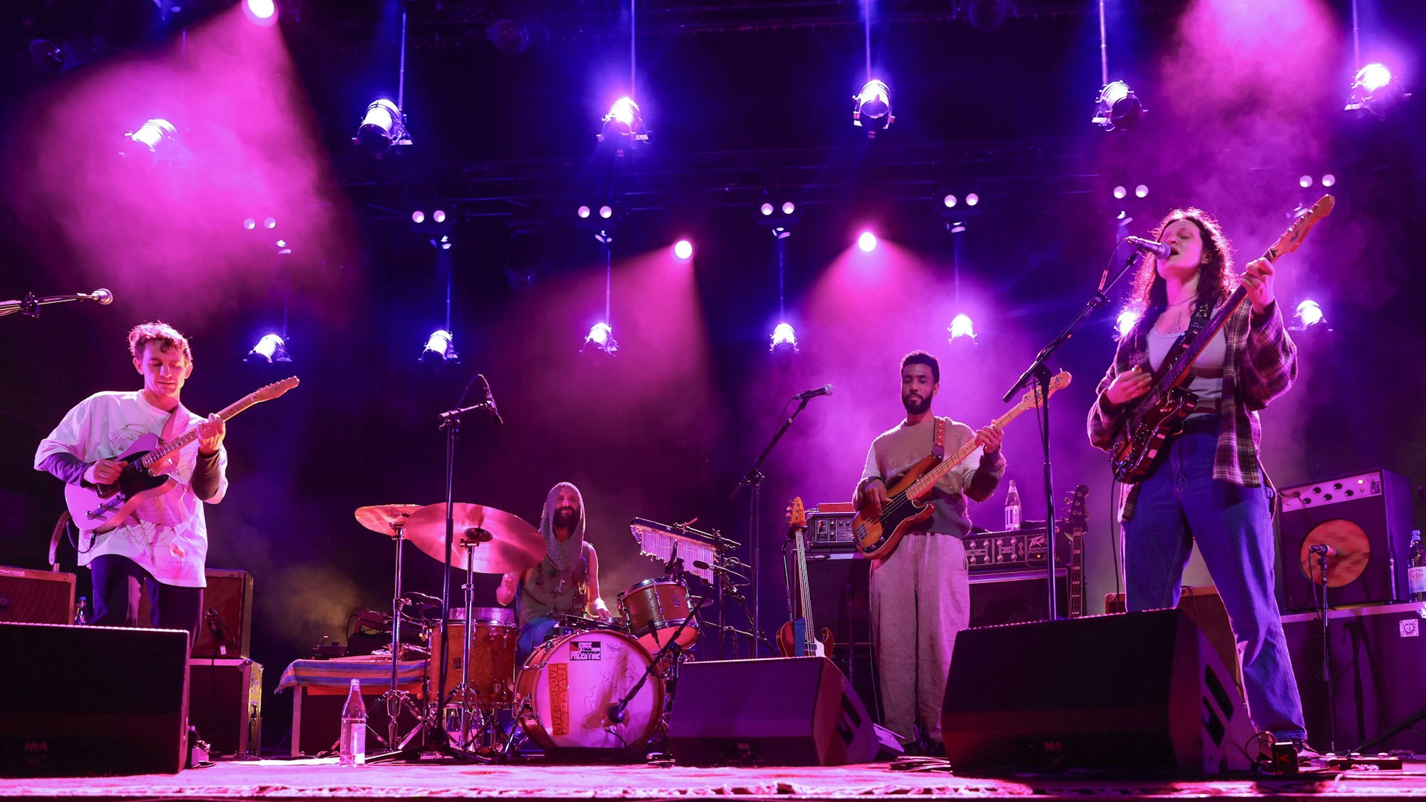 14.04.2026: Köln: Konzert Big Thief im E-Werk. Foto: Martina Goyert