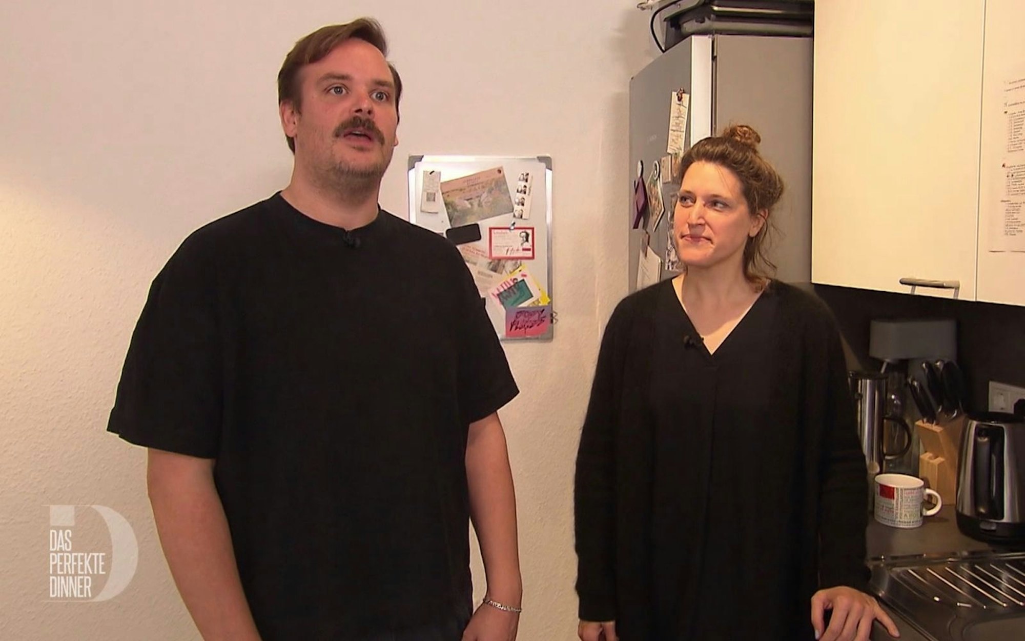 Früher war Angelika (40) unglücklich in Johannes (40) verliebt, heute ist ist seine beste Freundin und Schnippelhilfe. (Bild: RTL)