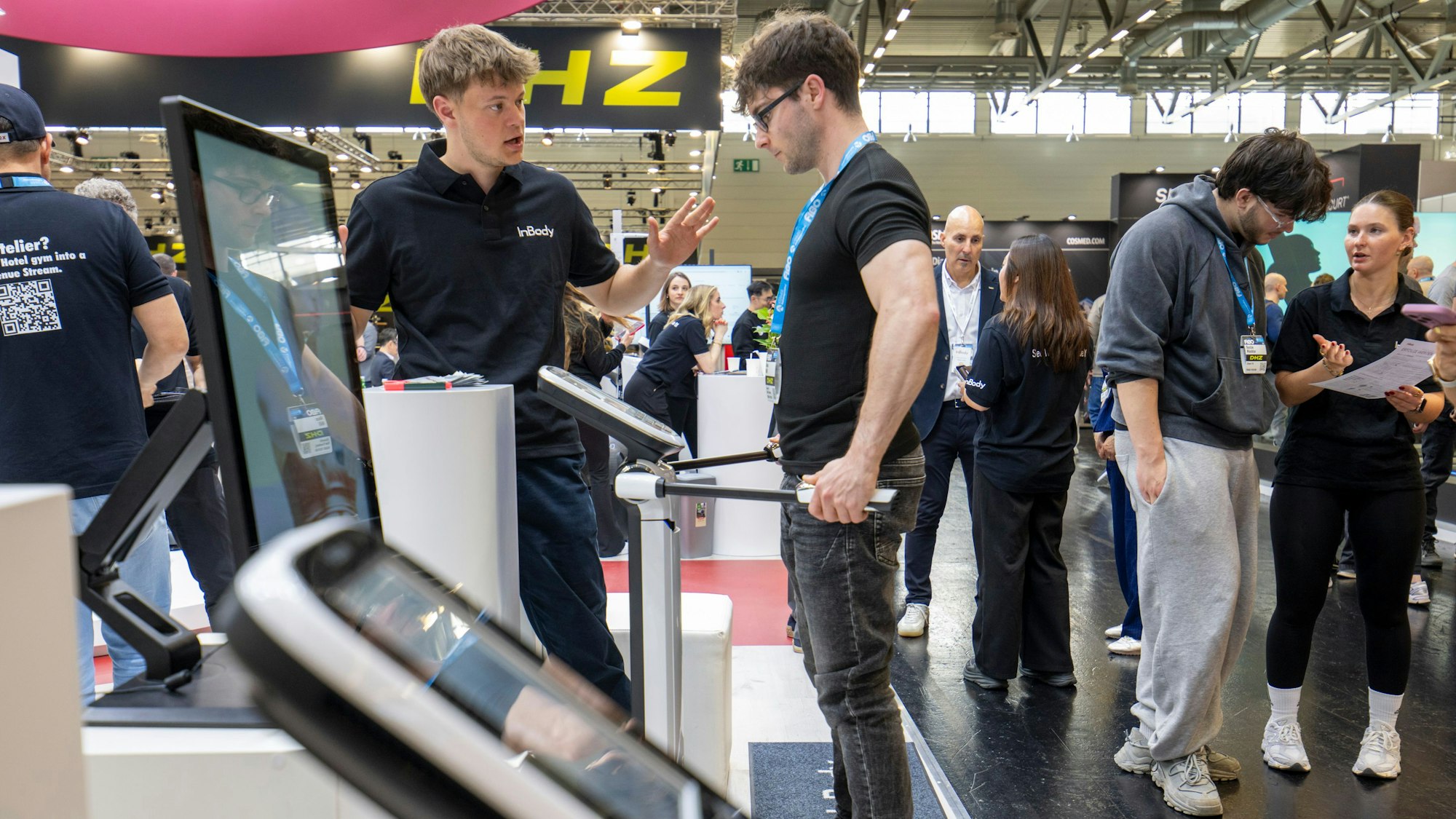 Der Trainingsalltag vieler Sportlerinnen und Sportler basiert immer mehr auf KI, Diagnostik und Datenaufbereitung