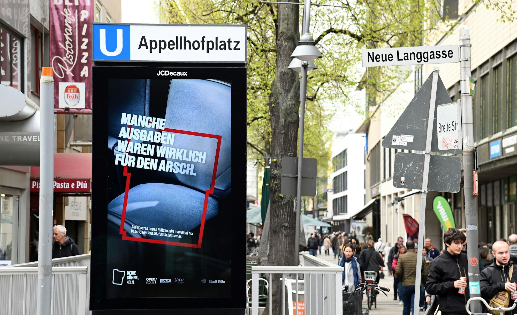 Teilweise wirbt die Agentur mit derben Sprüchen.