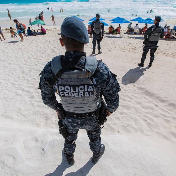 Polizist in Cancún