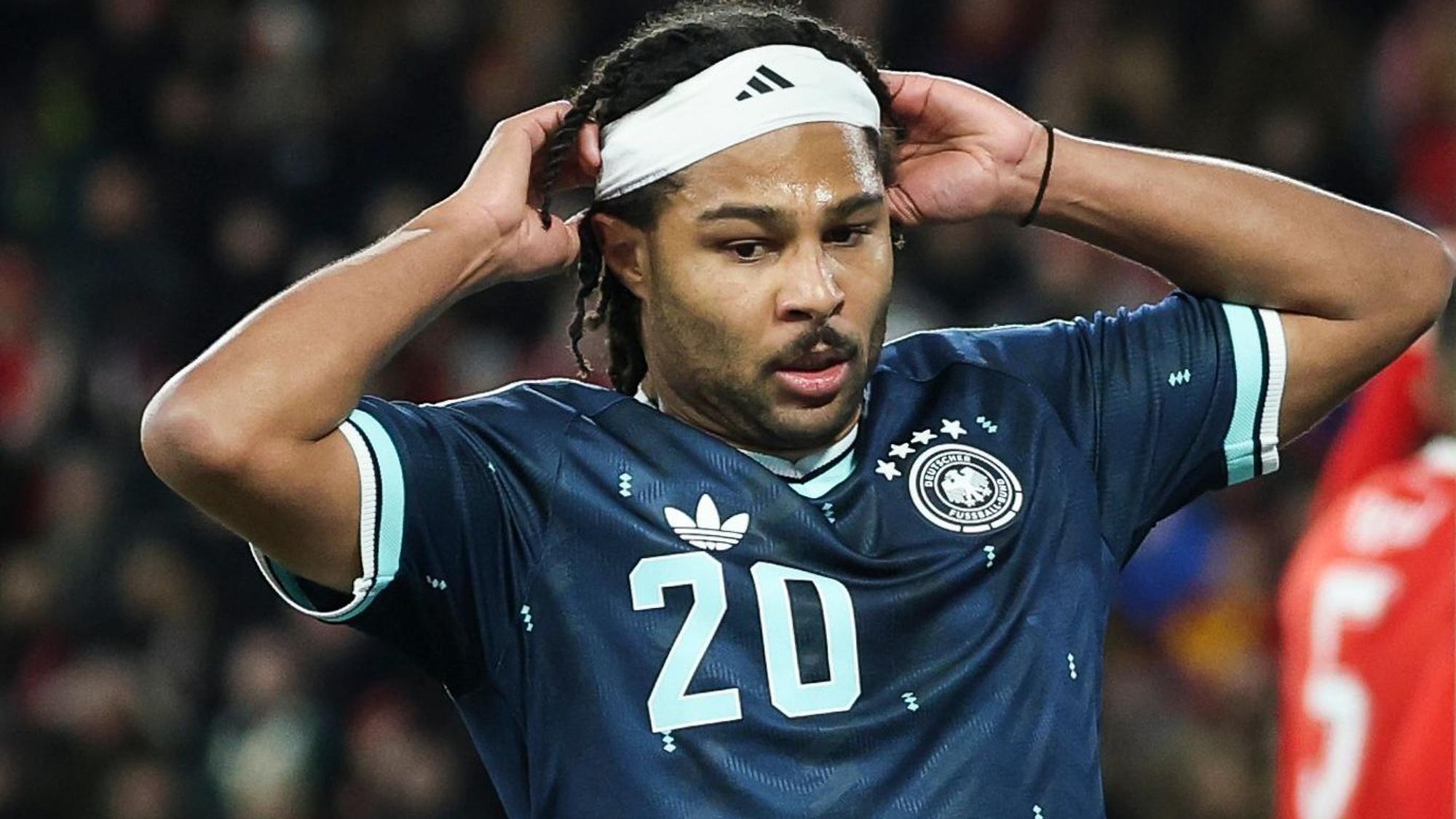 Bayerns Serge Gnabry im Trikot der Nationalmannschaft