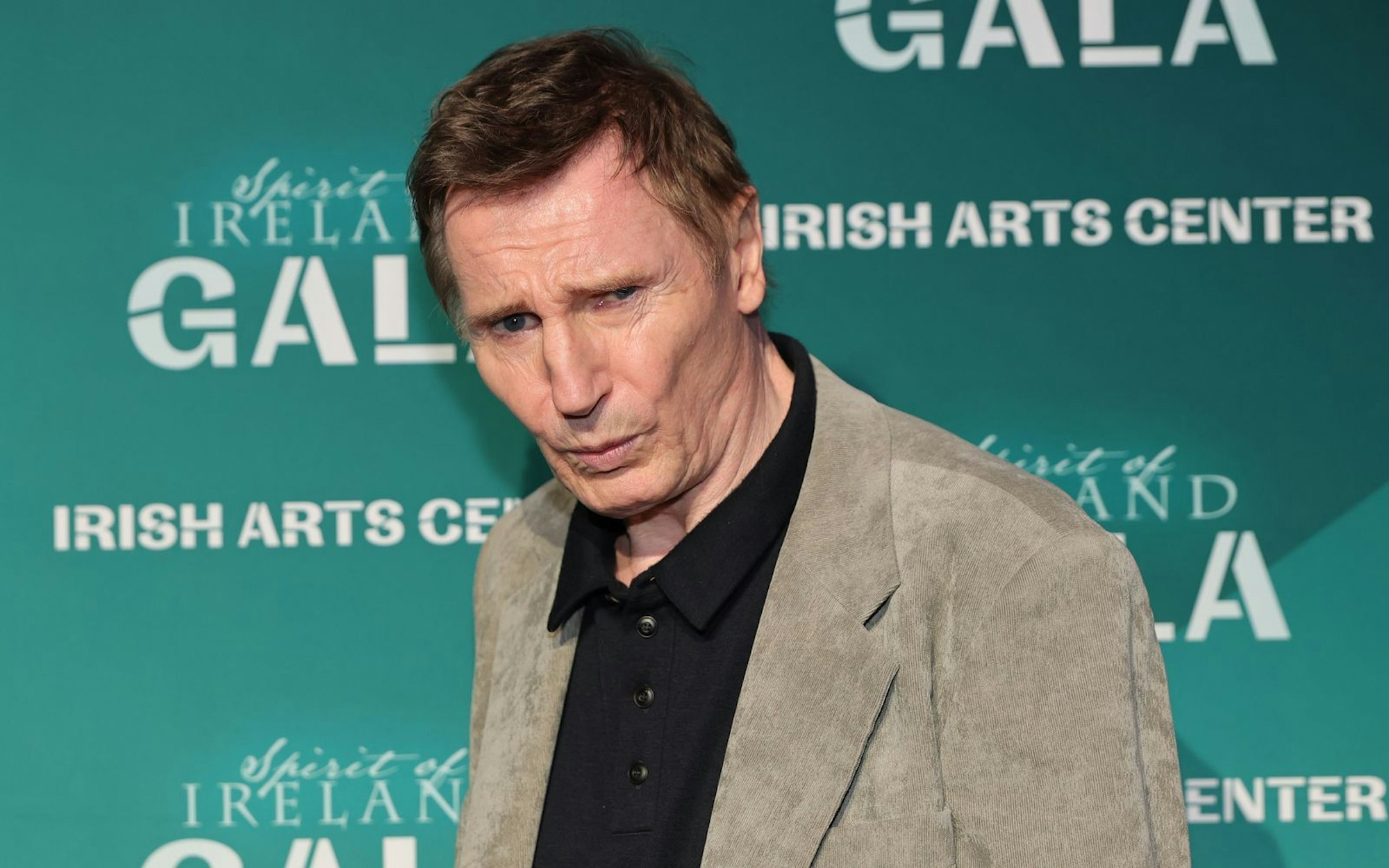 Vielleicht doch lieber Gabelstaplerfahrer werden? Filmstar Liam Neeson plagen Selbstzweifel. (Bild: 2025 Getty Images/Dia Dipasupil)