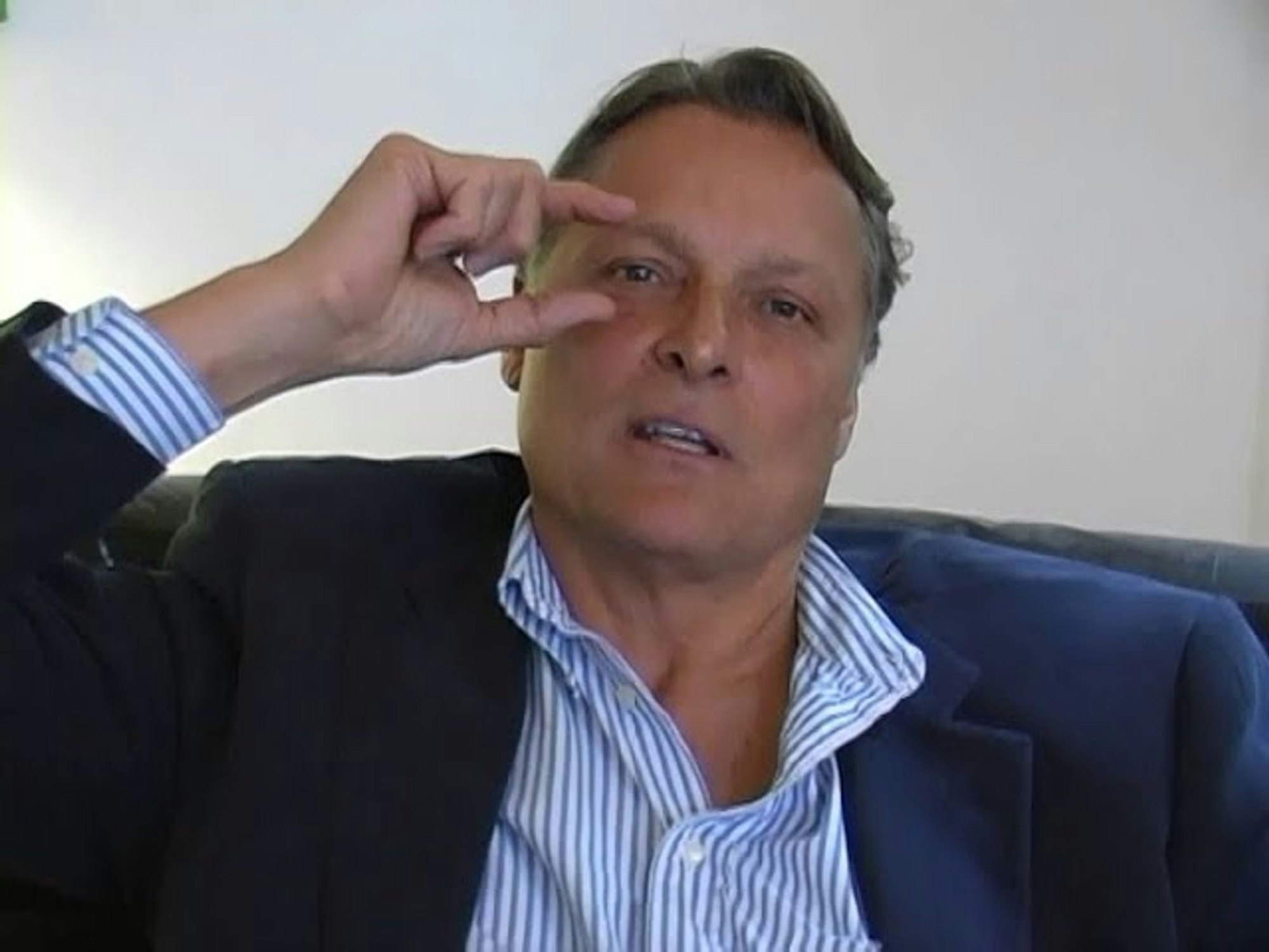 Douglas Barr arbeitet heute als Regisseur von Fernsehfilmen (“Die Herzheilerin“, „Zauber einer Weihnachtsnacht“) und besitzt ein Weingut im kalifornischen Napa Valley. (Bild: Youtube / filmSCHOOLarchive)