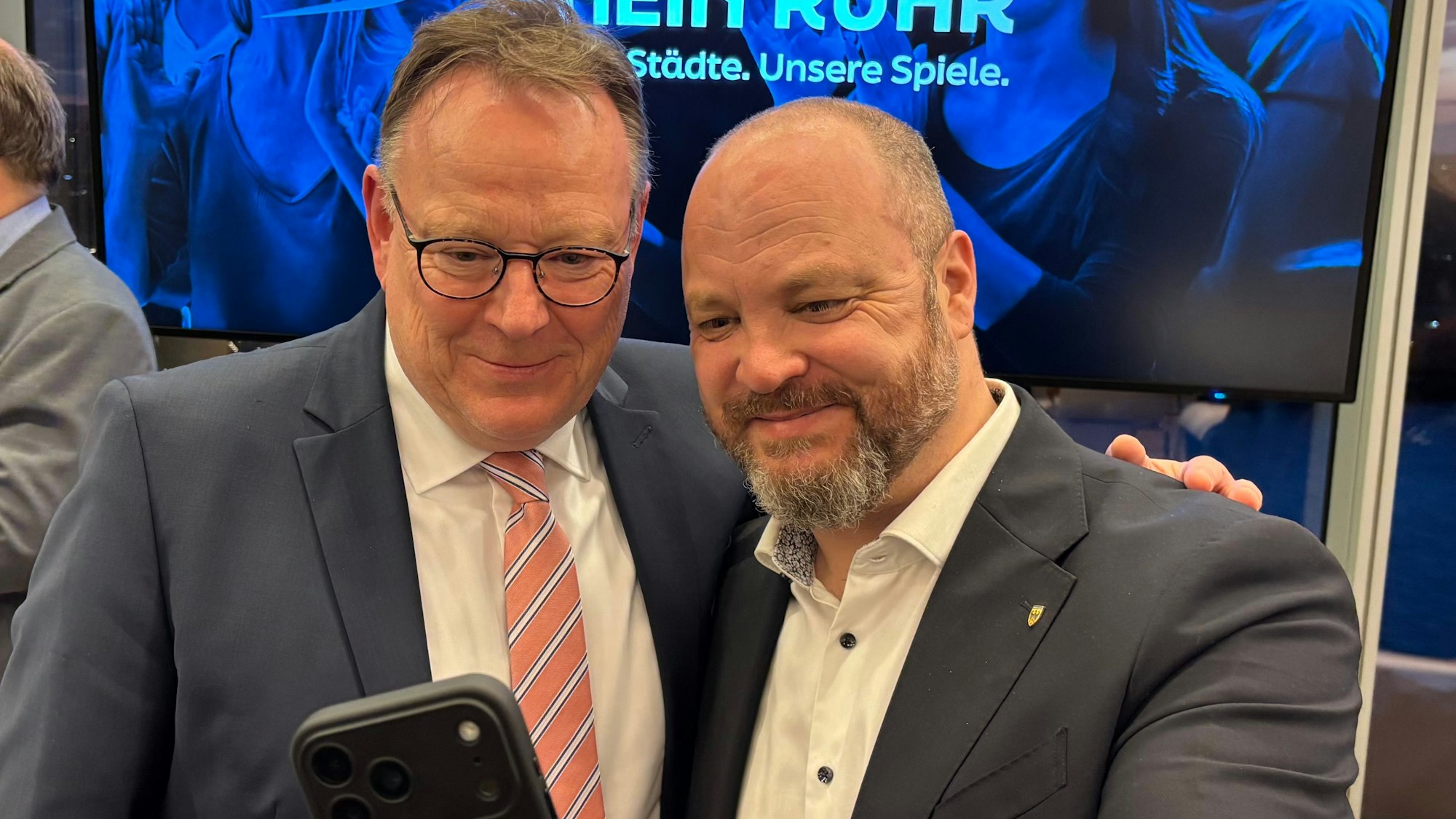 Kölns OB Torsten Burmester (SPD) und sein Aachener Amtskollege Michael Ziemons (CDU).