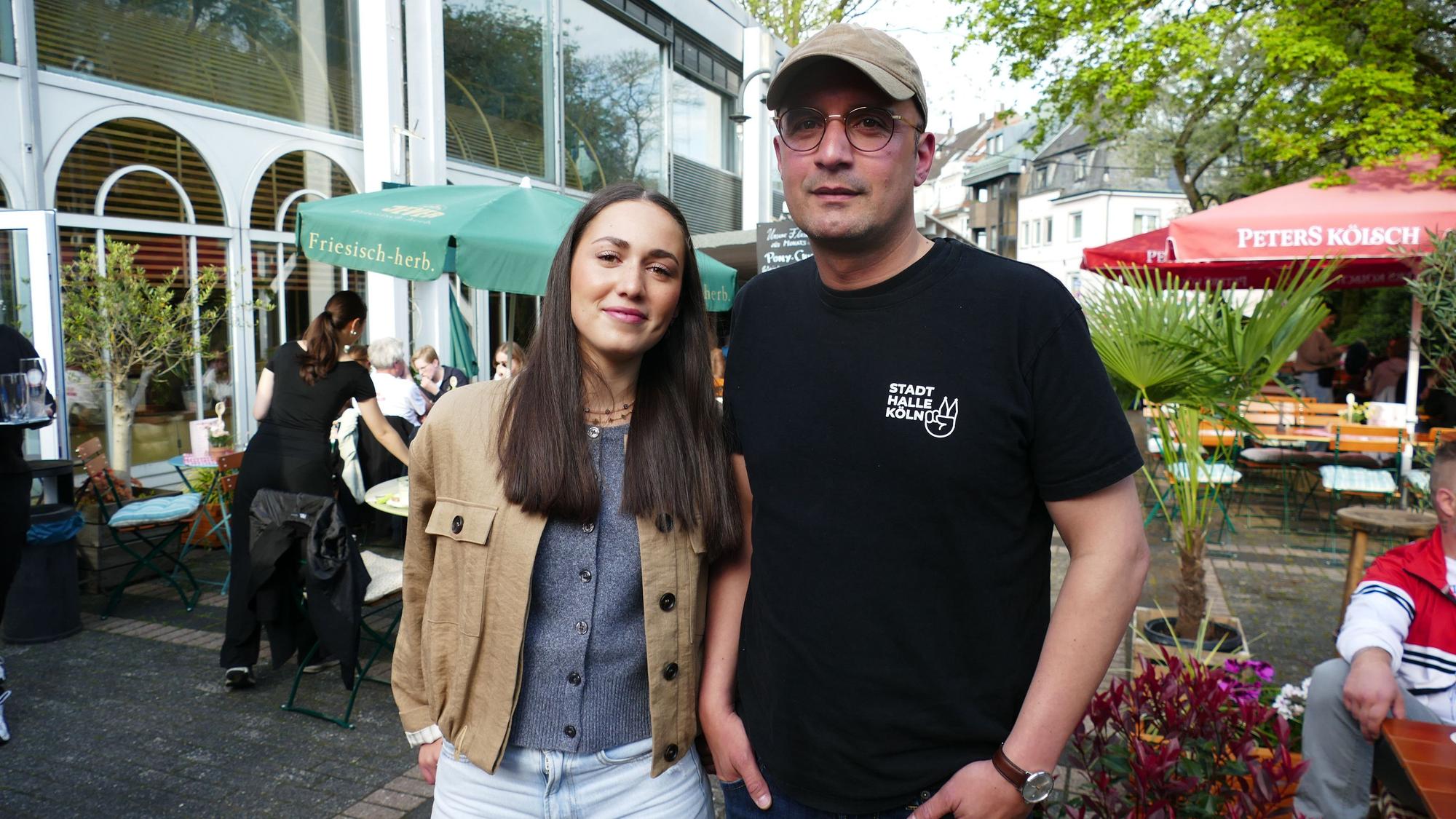 Karla Neifer ist die Tochter von Stadthallen-Besitzer Daniel Rabe und leitet als Auszubildende den dazugehörigen Palmengarten.