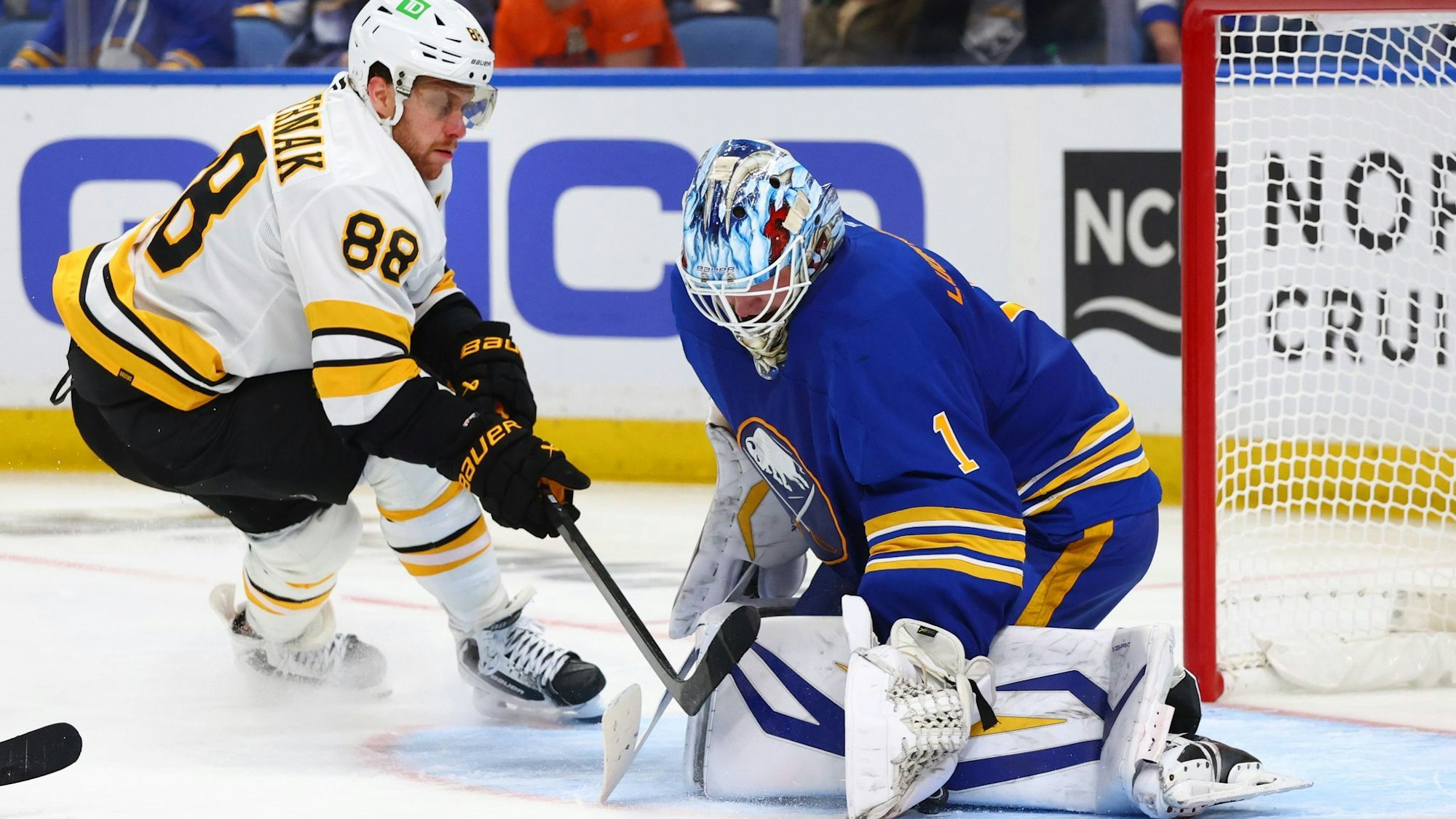 Buffalo Sabres - Boston Bruins
