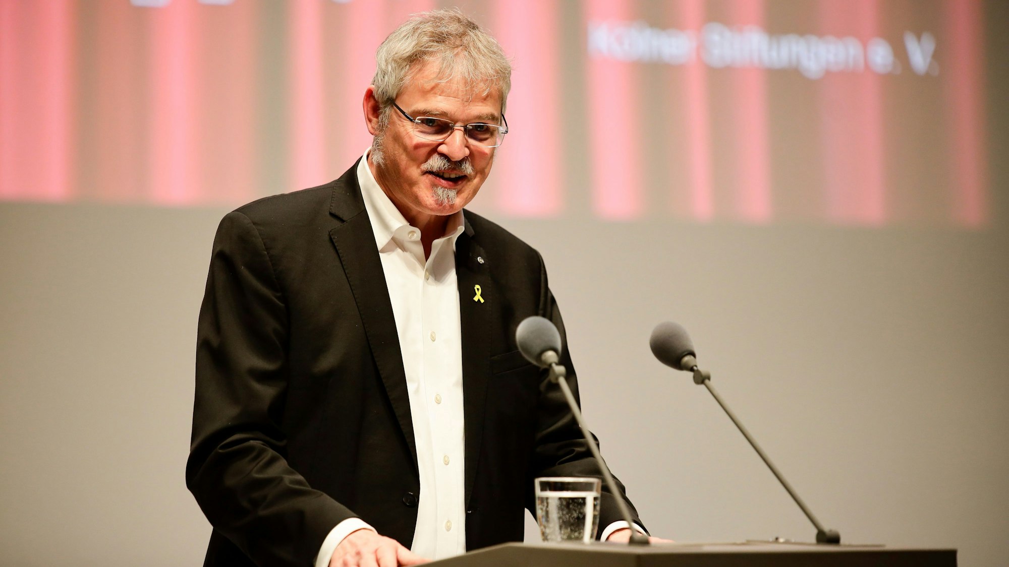 Ulrich Soénius (Kölner Stiftungen e.V:) beim Stiftungstag 2024 im Historischen Rathaus.