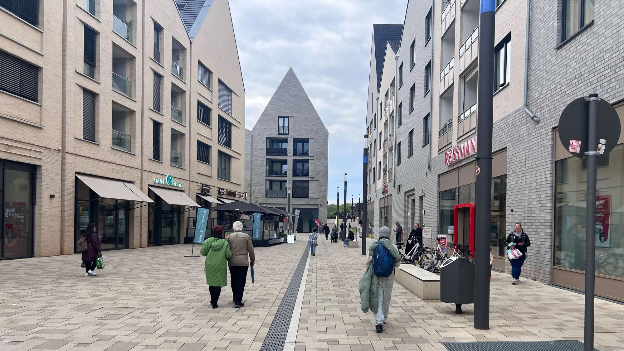 Drei verkaufsoffene Sonntage wird es in 2026 in der Porzer Innenstadt geben.