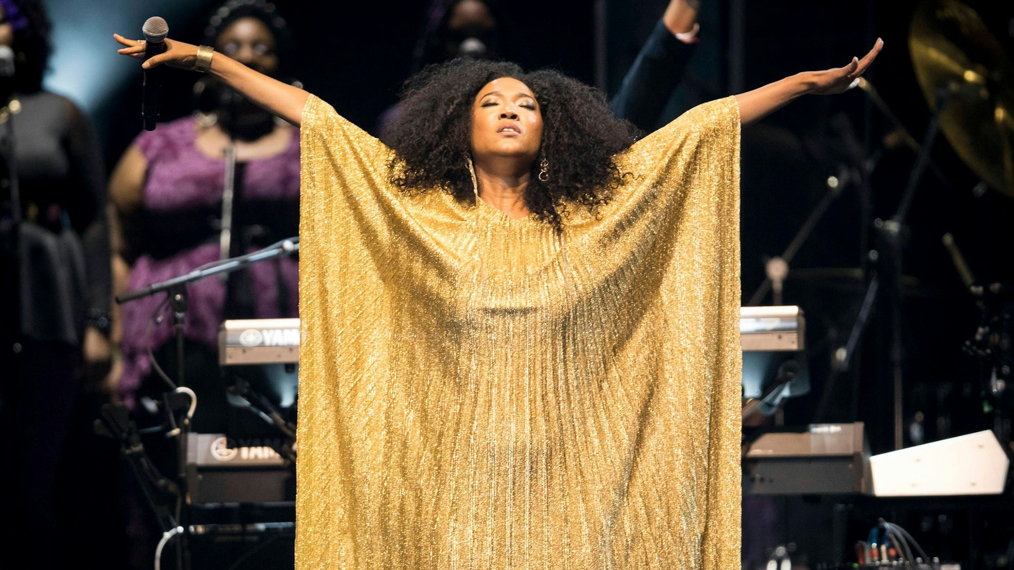 Judith Hill beim Prince-Tribute-Konzert im Xcel Energy Center in St. Paul (Minnesota) am 13. Oktober 2016.