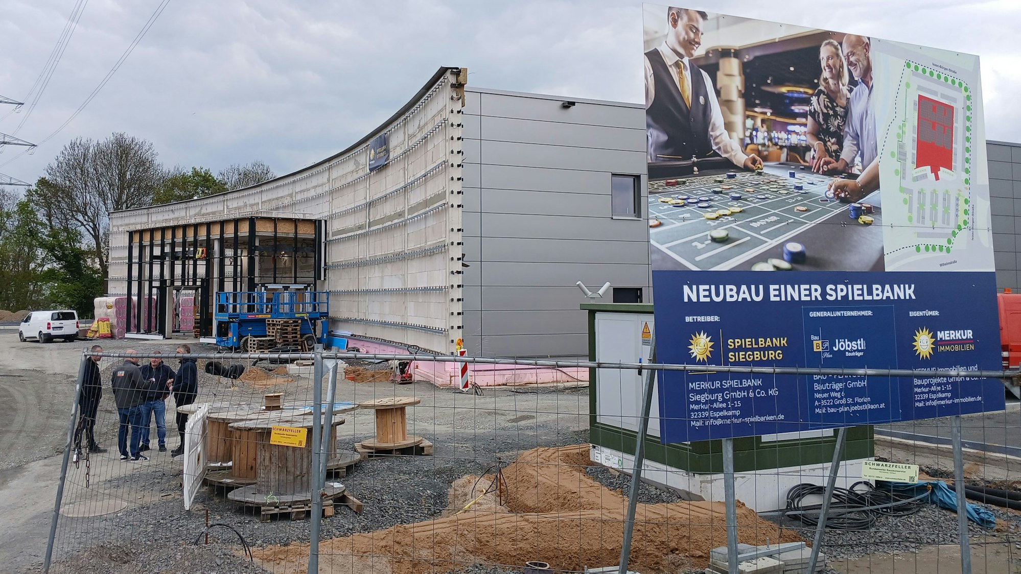 Baustelle für die neue Merkur-Spielbank in Siegburg Zange