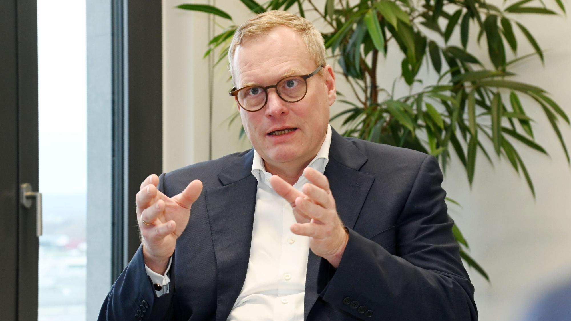 Carsten Schildknecht, Vorstandschef Zurich Versicherung, im Gespräch mit unserer Redaktion (Archivbild)