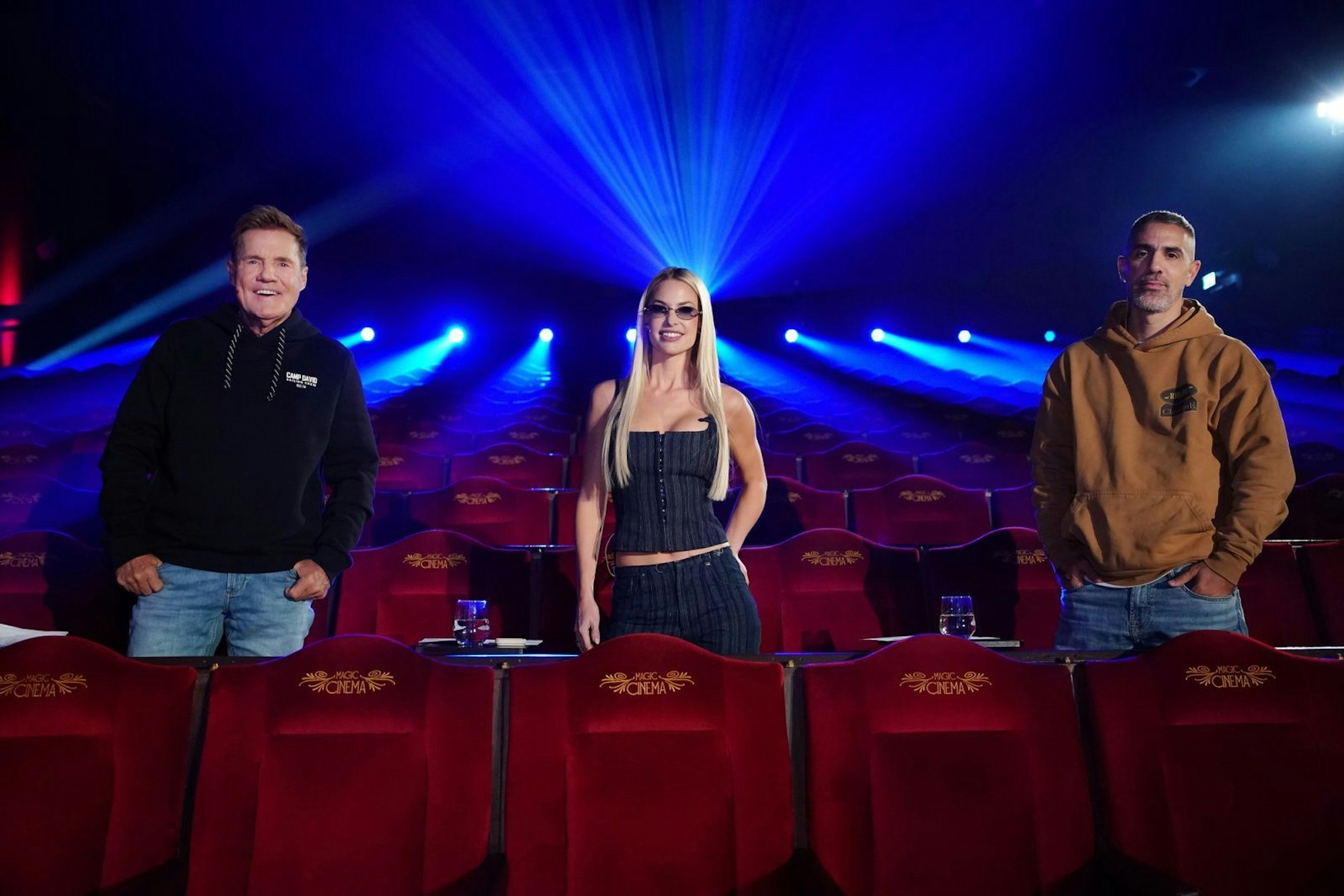 „Ich erwarte Gänsehaut Das Ziel ist immer Gänsehaut.“ Dieter Bohlen (links) und seine Jurykollegen Isi Glück und Bushido siebten knallhart aus. (Bild: RTL/Stefan Gregorowius)