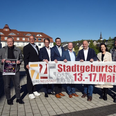 Präsentation und Pressekonferenz mit den Vertretern der Stadt und den Sponsoren.
