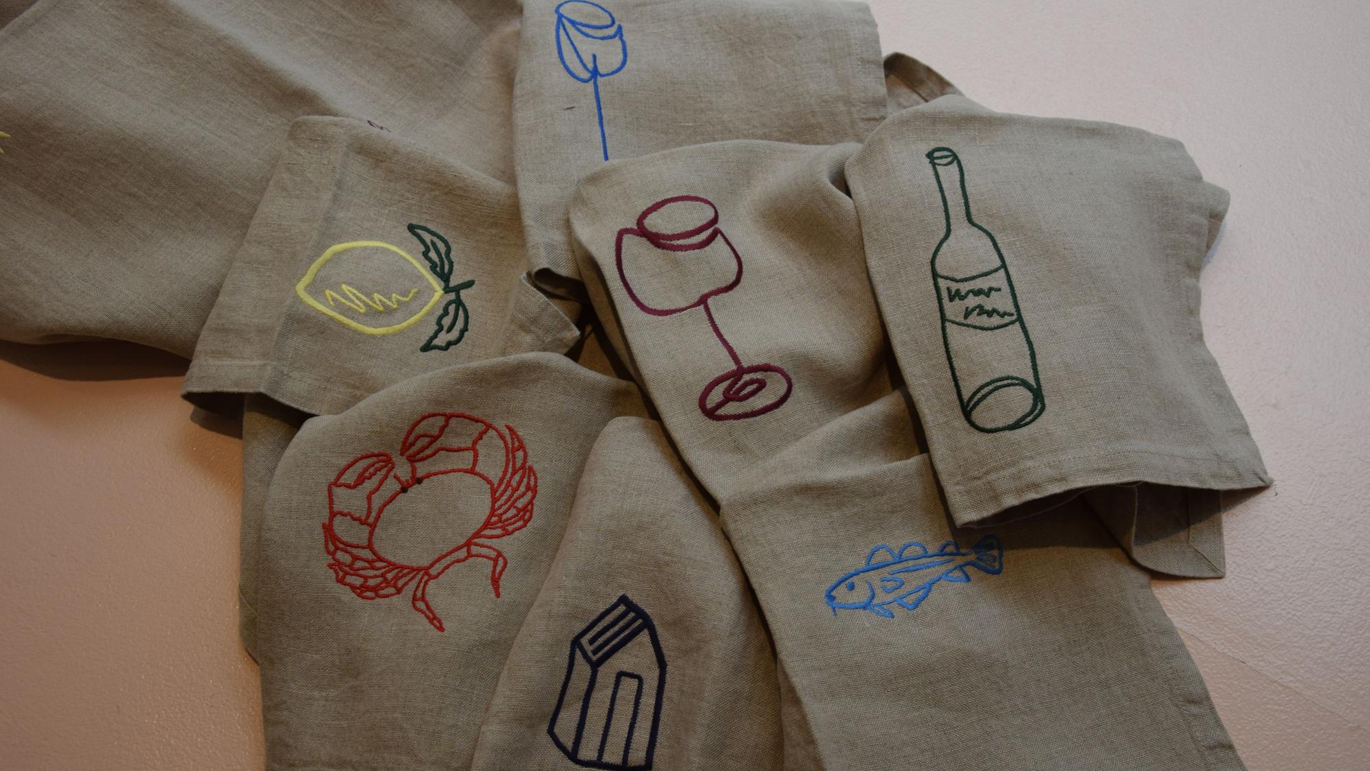 Tischwäsche mit norwegischem Touch des Studio Cravo