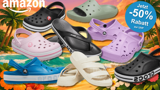 Darstellung verschiedener Crocs Modelle vor einem sommerlichen Hintergrund.
