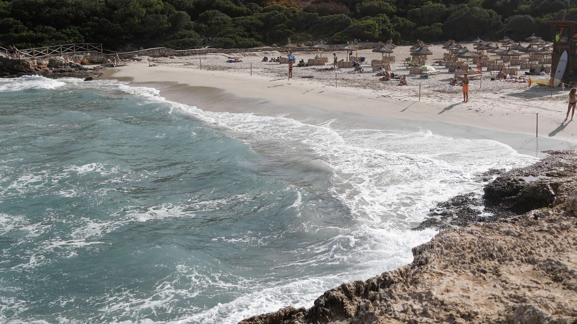 Der Strand von Cala Mendia in Manacor auf Mallorca.