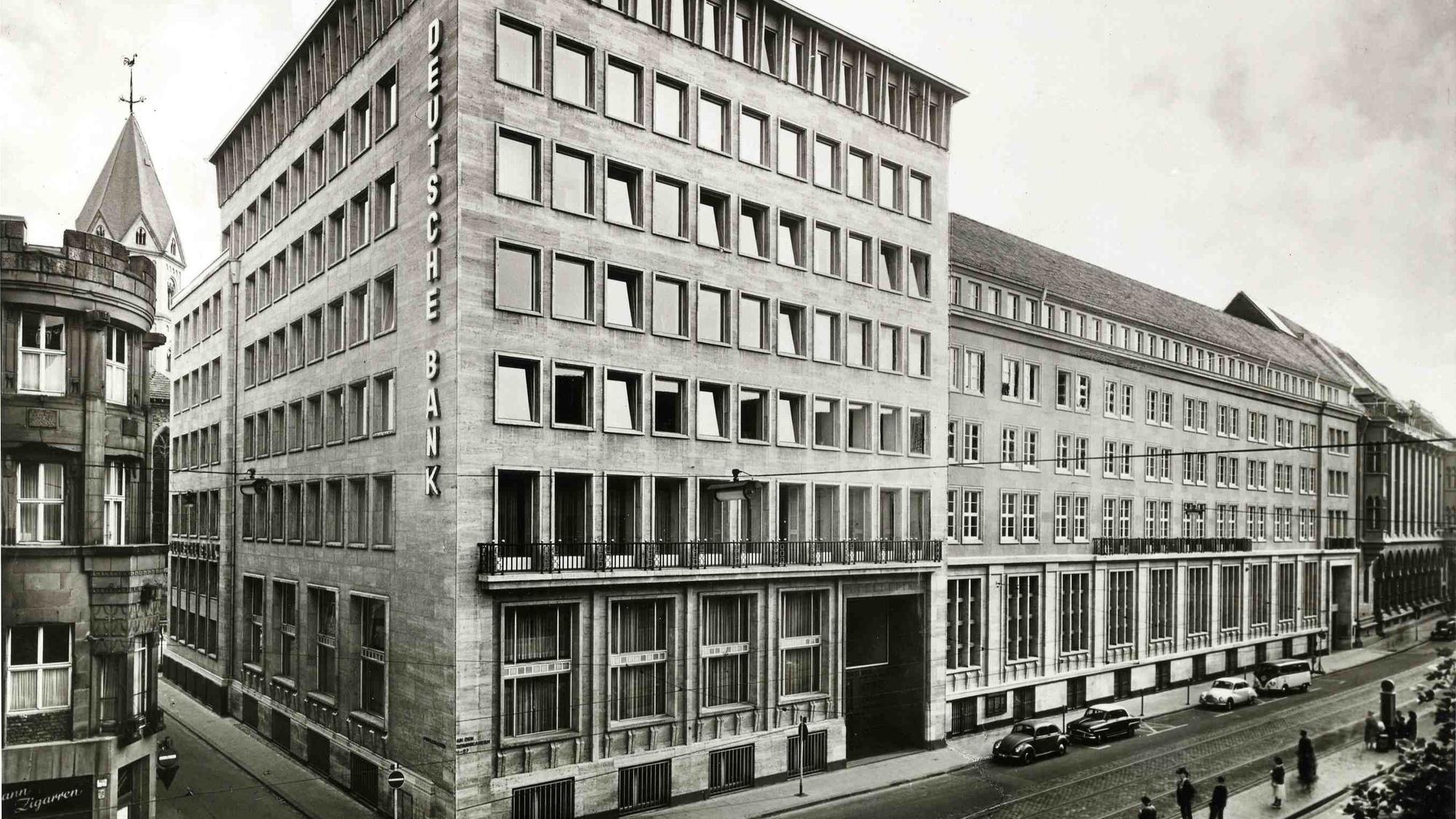 Deutsche Bank-Filiale An den Dominikanern nach dem Wiederaufbau 1958
