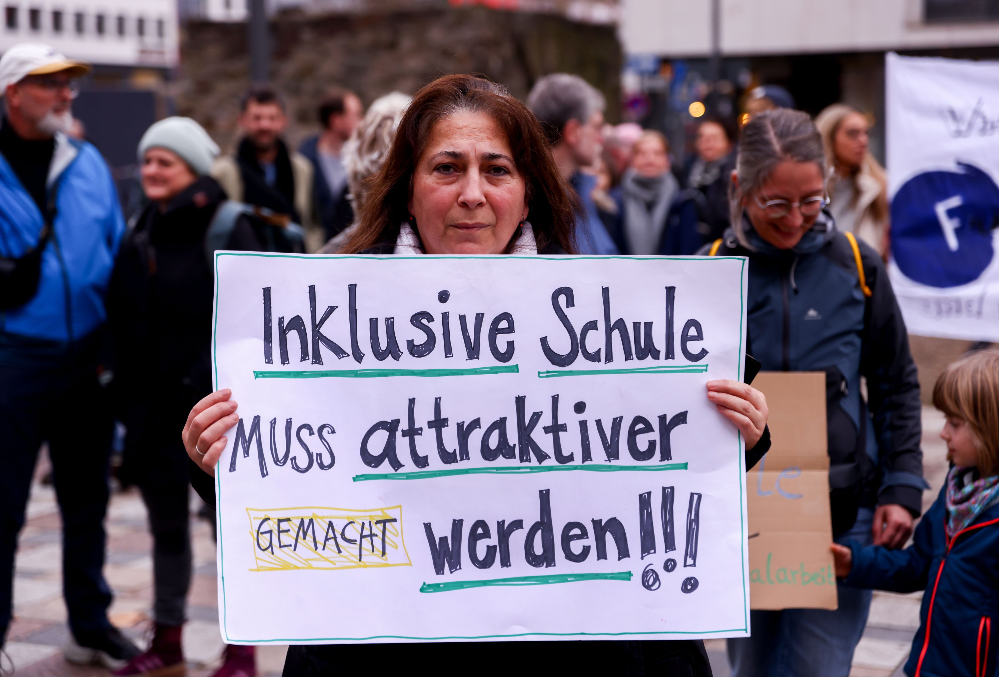 Kinder und Eltern demonstrieren für inklusive Bildung (Archivbild)