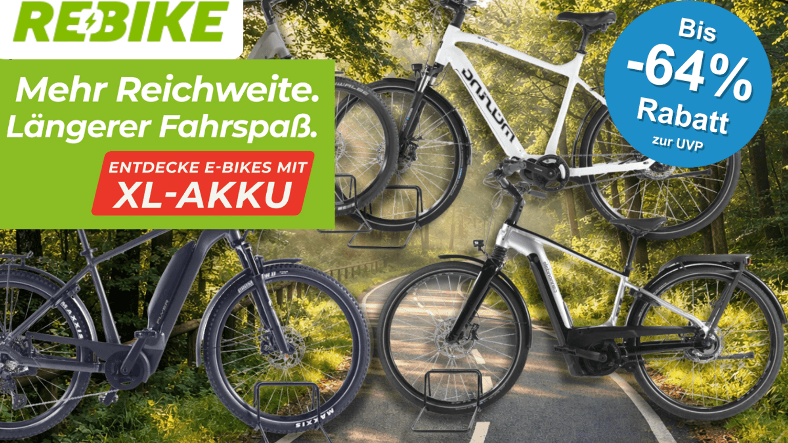 4 verschiedene E-Bikes mit XL-Akku vor einem Fahrradweg.