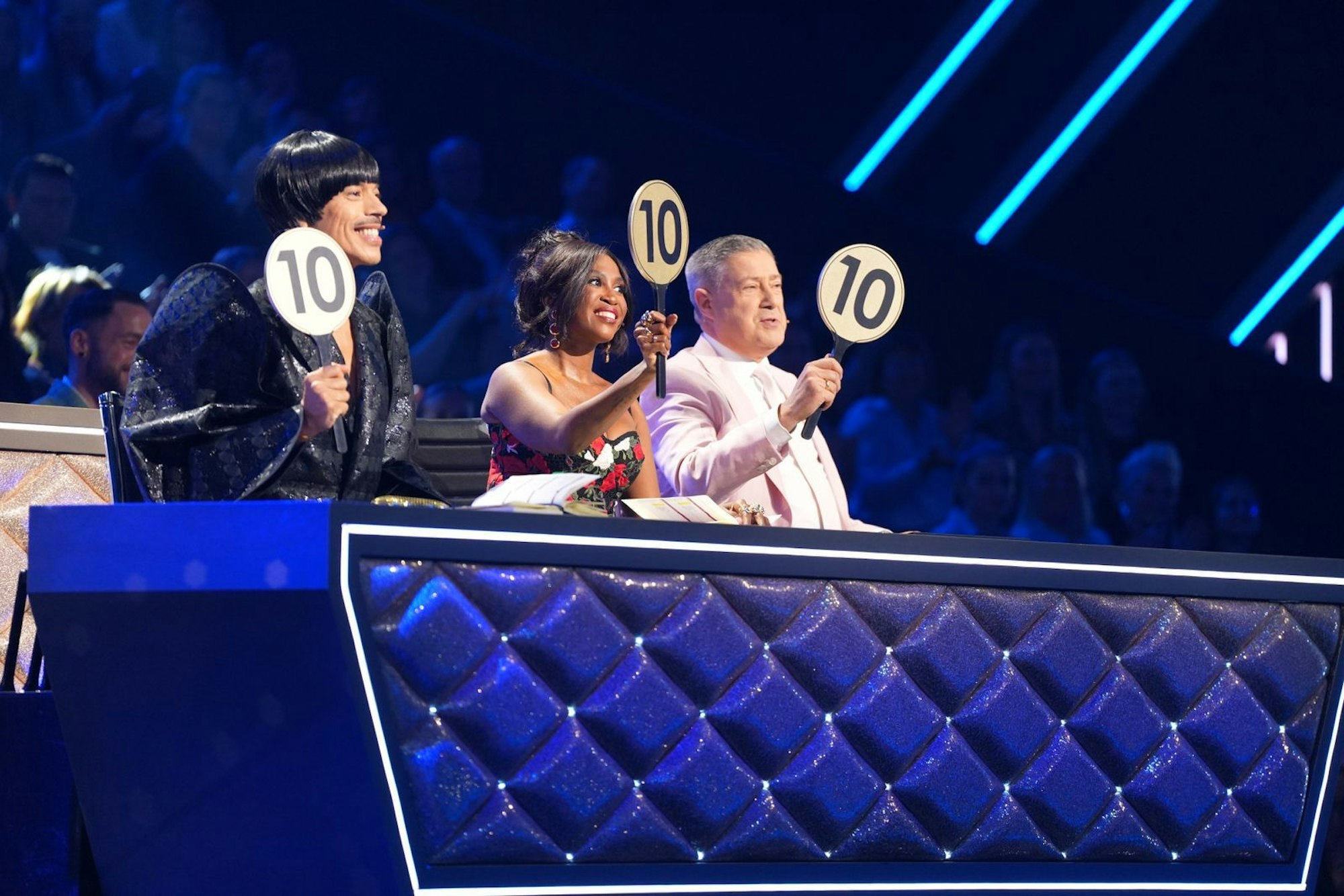 Gleich zweimal verteilte die „Let's Dance“-Jury die Höchstpunktzahl. (Bild: RTL / Stefan Gregorowius)