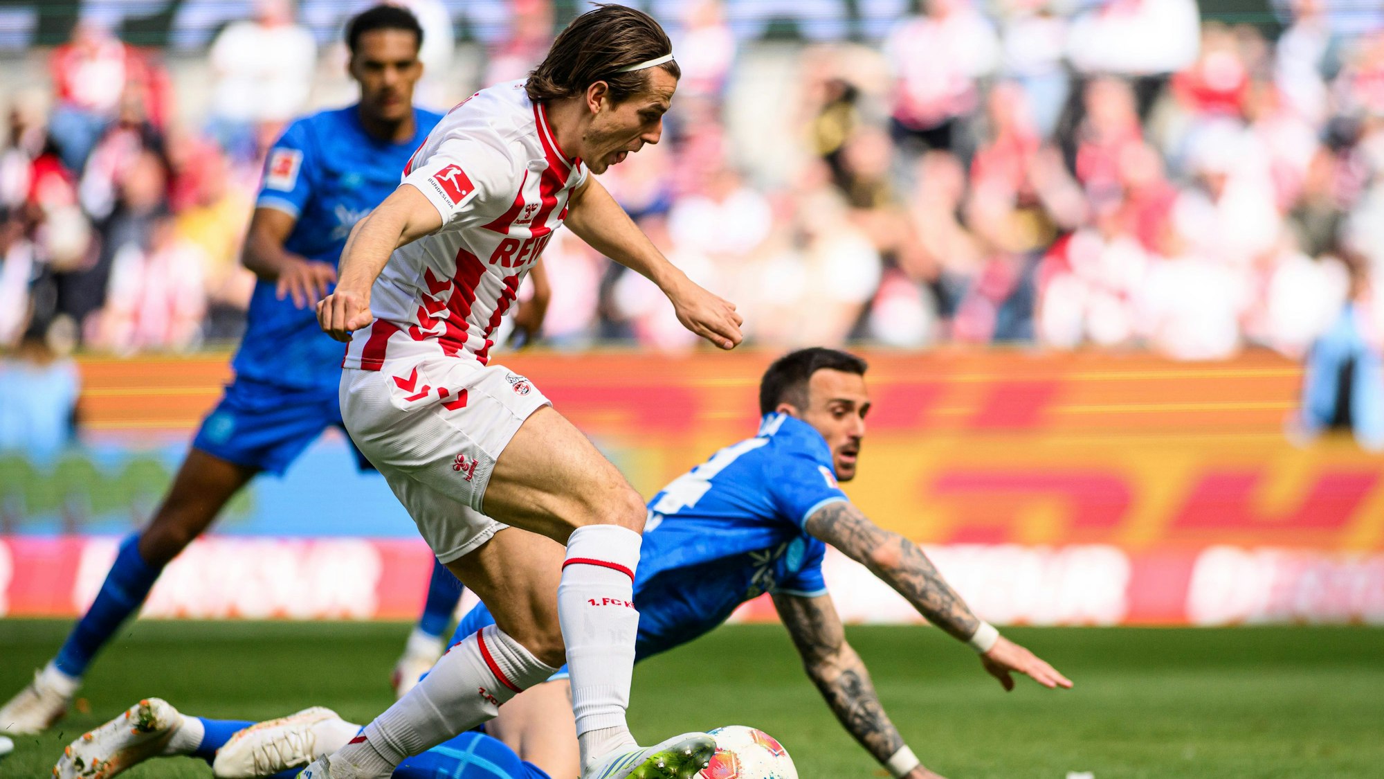 COLOGNE, GERMANY - 25 APRIL, 2026: Jakub Kaminski - The football match of Bundesliga 1.FC Koeln vs Bayer 04 Leverkusen at Rhein Energie Stadion. PUBLICATIONxNOTxINxRUS Copyright: xVITALIIxKLIUIEVx