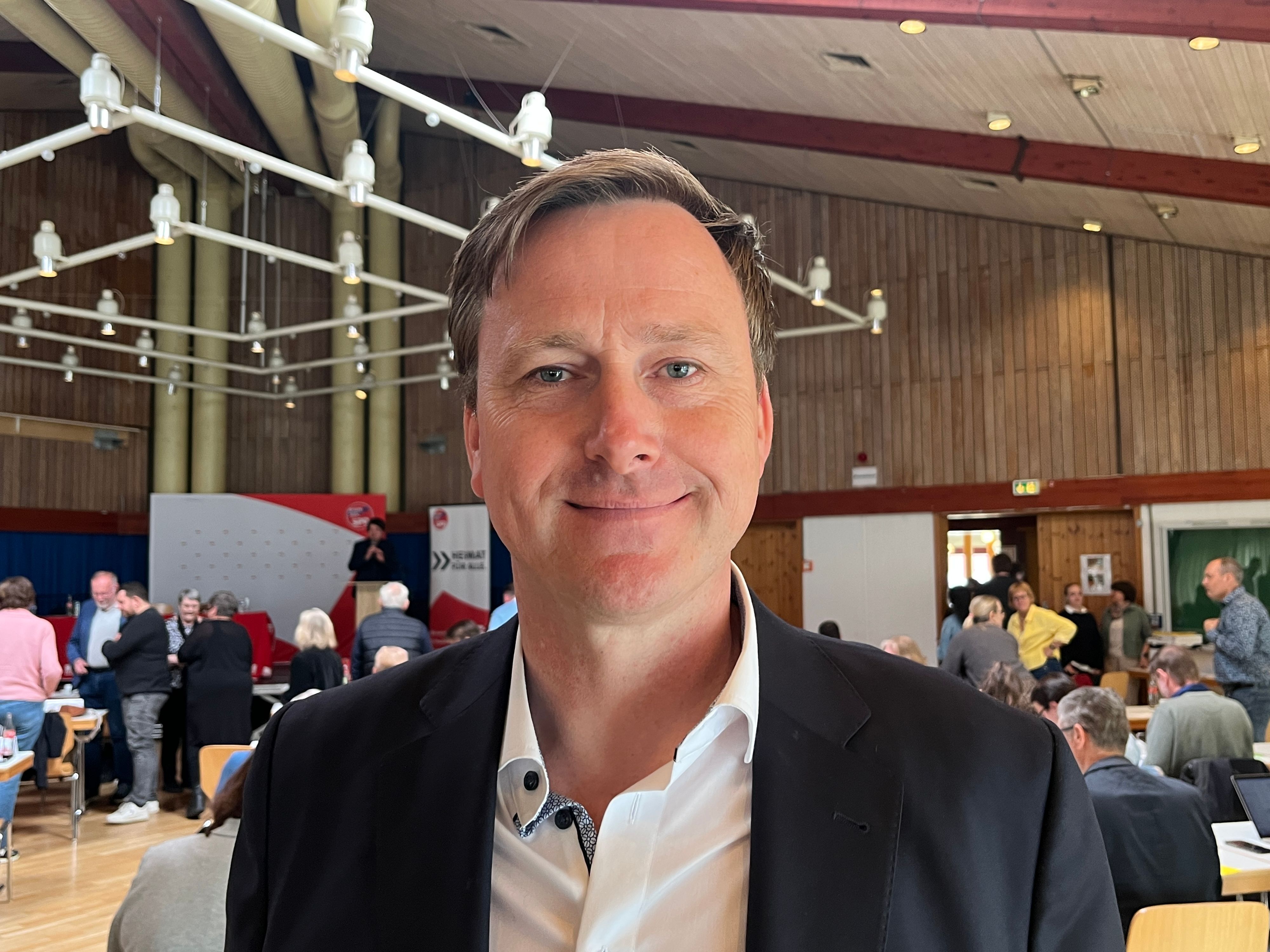 Stefan Pohl kandidiert beidseits des Rheins in Meckenheim, Wachtberg, Königswinter, Bad Honnef und die Hennefer Obergemeinde.