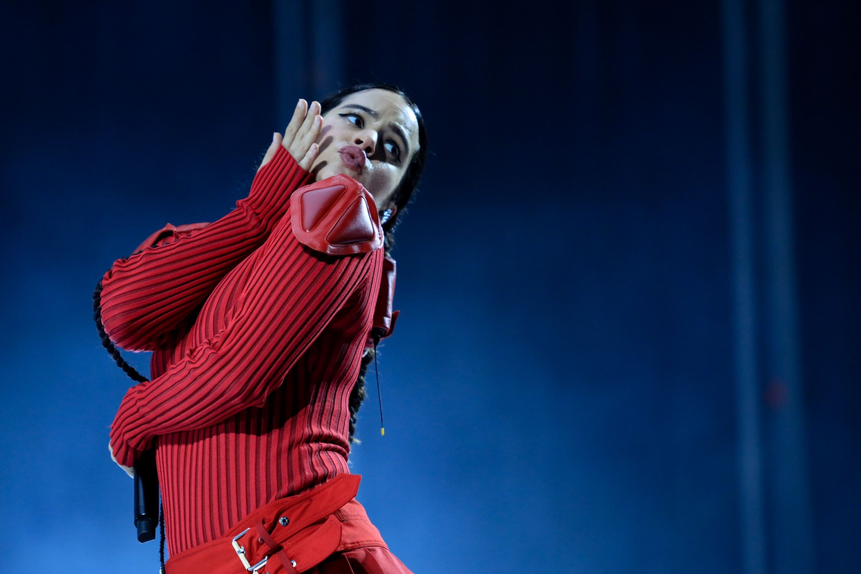 Die spanische Sängerin Rosalia kommt am Mittwoch nach Köln.