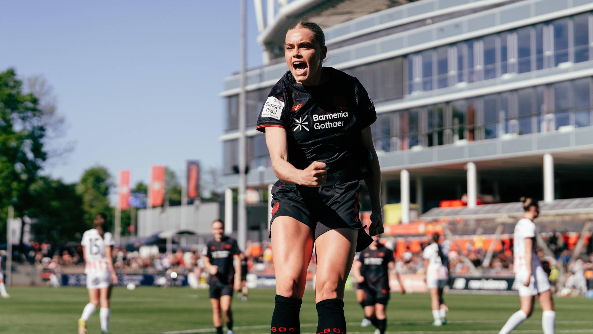 26.04.26, Women, Football, Google Pixel Frauen Bundesliga, Season 2025/2026, Bayer 04 Leverkusen - SC Freiburg, Matchday 23 Cornelia Kramer 7 von Bayer 04 Leverkusen goal celebration for the 3:0 shot with penalty Leverkusen Ulrich-Haberland-Stadion NRW Deutschland