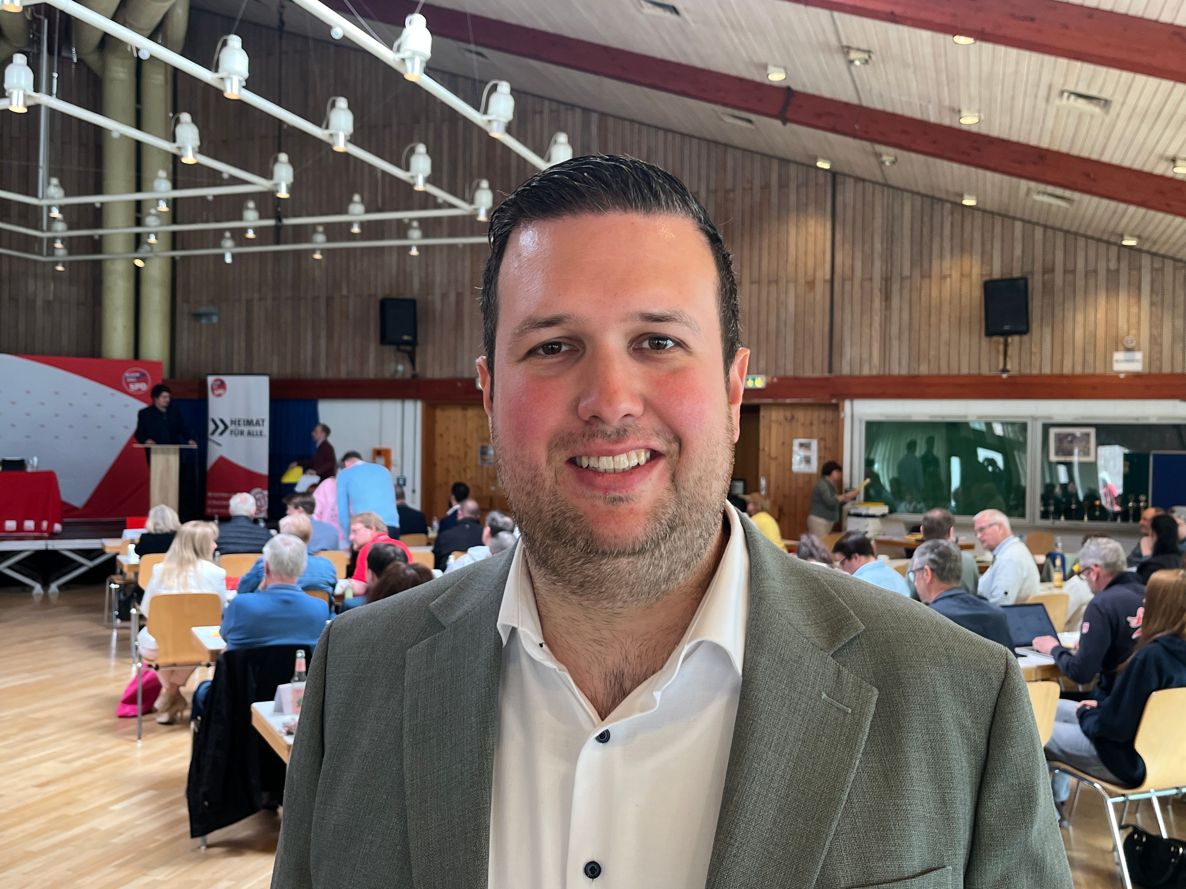 Oliver Brock kandidiert in Hennef, Eitorf, Windeck, Neunkirchen-Seelscheid, Much und Ruppichteroth.