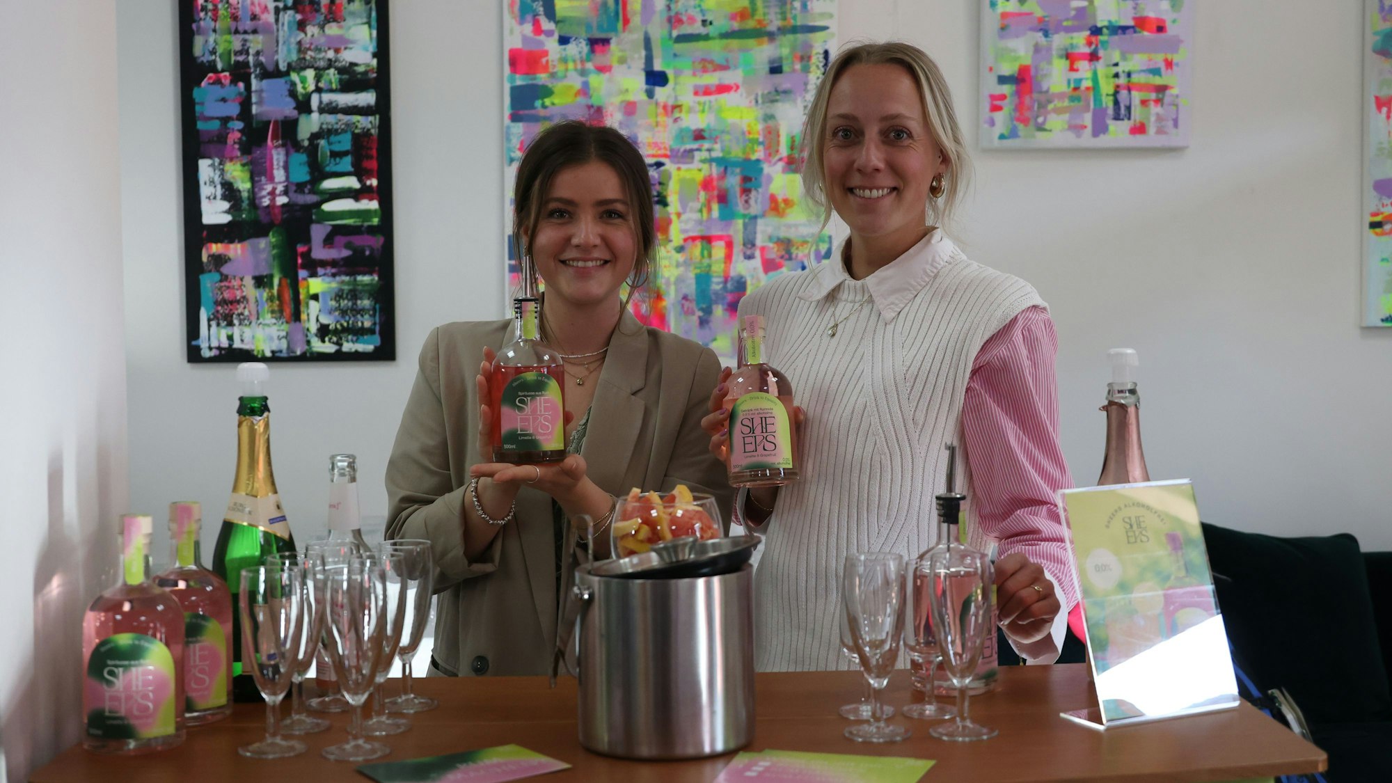 Das Label wurde 2024 von Tatjana Peters und Laura Walter gegründet.