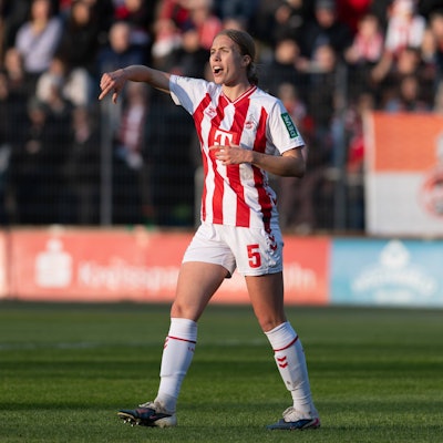 Celina Degen 5 1. FC Koeln Frauen gestikuiert, 1. FC Koeln Frauen vs. FC Bayern Muenchen Frauen, Fussball, Google Pixel Frauen-Bundesliga, 20. Spieltag, 2025/2026, 15.03.2026 DFB regulations prohibit any use of photographs as image sequences and/or quasi-video Koeln Nordrhein-Westfalen Deutschland *** Celina Degen 5 1 FC Koeln Frauen gestikuiert, 1 FC Koeln Frauen vs FC Bayern Muenchen Frauen, Fussball, Google Pixel Frauen Bundesliga, 20 Spieltag, 2025 2026, 15 03 2026 DFB regulations prohibit any use of photographs as image sequences and or quasi video Koeln Nordrhein Westfalen Germany Copyright: xkolbert-press/MarkusxVerwimpx
