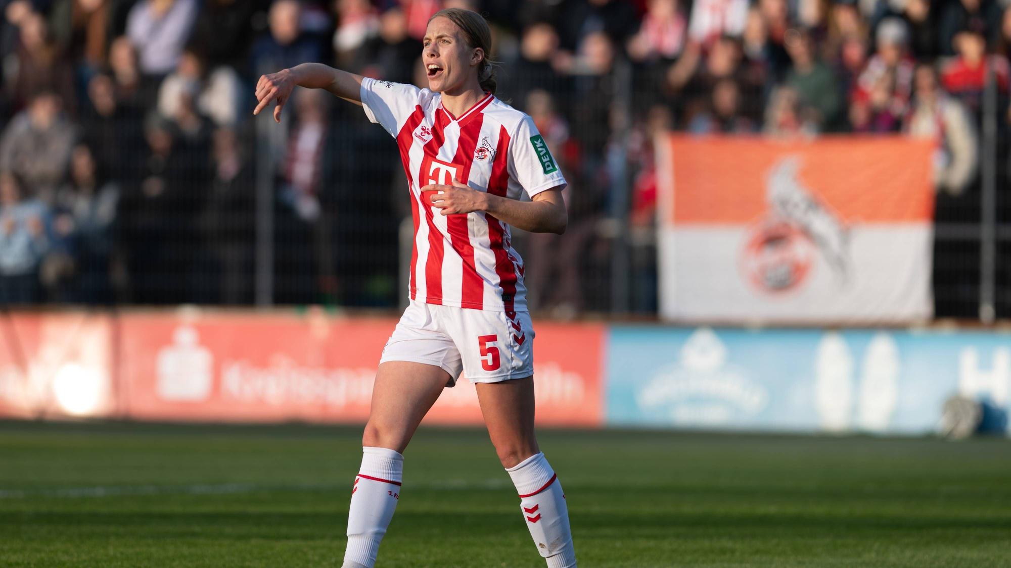 Celina Degen 5 1. FC Koeln Frauen gestikuiert, 1. FC Koeln Frauen vs. FC Bayern Muenchen Frauen, Fussball, Google Pixel Frauen-Bundesliga, 20. Spieltag, 2025/2026, 15.03.2026 DFB regulations prohibit any use of photographs as image sequences and/or quasi-video Koeln Nordrhein-Westfalen Deutschland *** Celina Degen 5 1 FC Koeln Frauen gestikuiert, 1 FC Koeln Frauen vs FC Bayern Muenchen Frauen, Fussball, Google Pixel Frauen Bundesliga, 20 Spieltag, 2025 2026, 15 03 2026 DFB regulations prohibit any use of photographs as image sequences and or quasi video Koeln Nordrhein Westfalen Germany Copyright: xkolbert-press/MarkusxVerwimpx