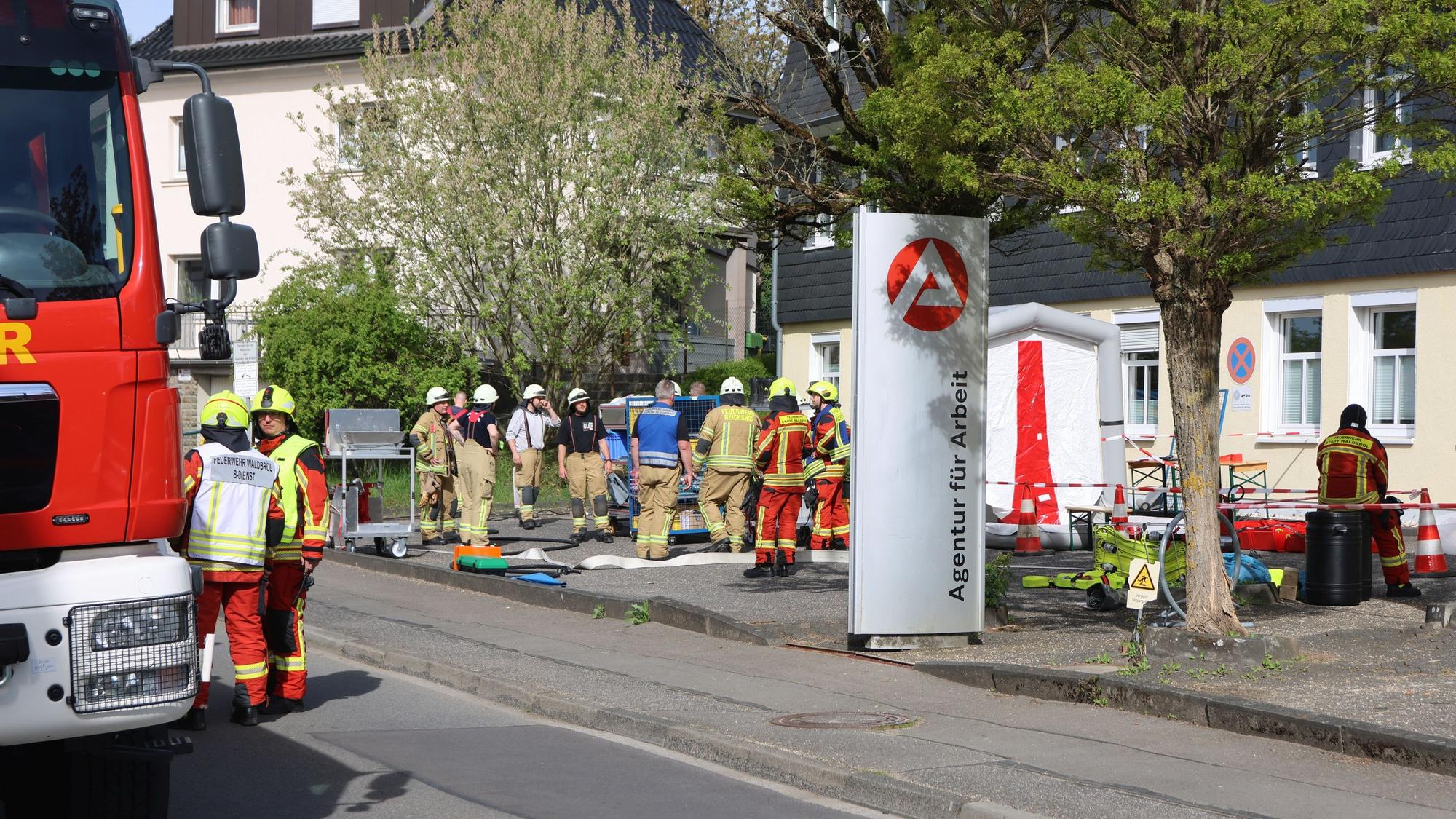 Auch die Dekontaminationseinheit der Reichshofer Feuerwehr war angerückt