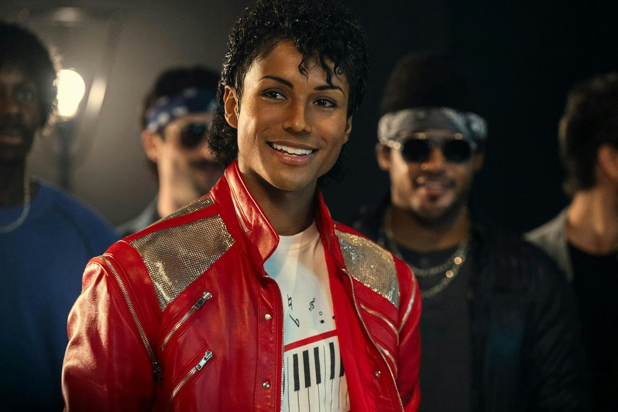 Im Kino-Biopic „Michael“ verkörpert Jaafar Jackson seinen Onkel Michael, den „King of Pop“. (Bild: Universal Pictures)
