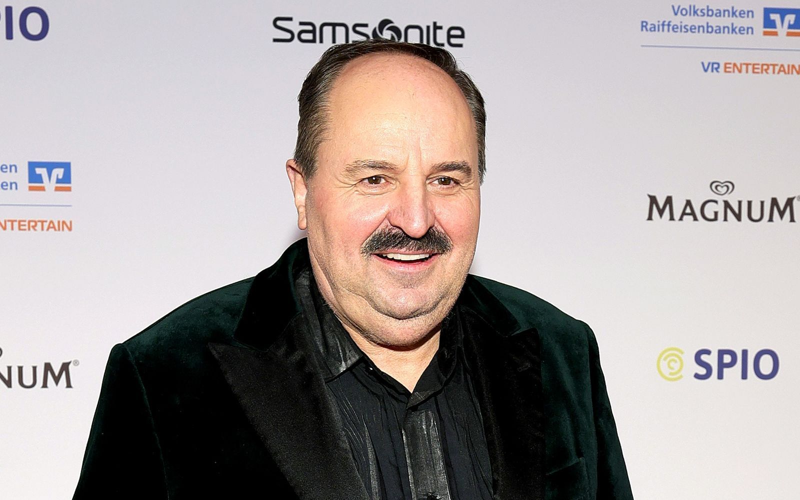 Geschäftsführer würde Johann Lafer aus heutiger Sicht „niemals“ mehr sein wollen. (Bild: 2025 Getty Images/Andreas Rentz)