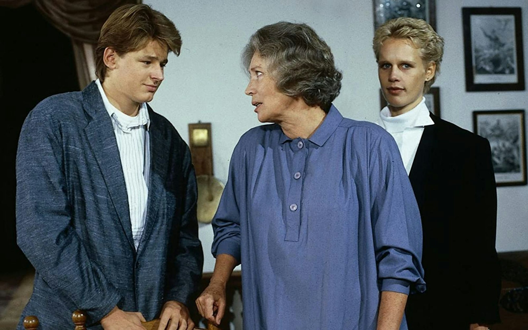 Auch sie gehörten zur ersten „Landarzt“-Familie: Hendrik Martz und Katharina Lehmann (rechts) spielten die Kinder Eike und Kerstin Mattiesen. Für Lehmann sollte die Rolle die bekannteste in ihrer Karriere bleiben. (Bild: ZDF / Studio Hamburg Enterprises)