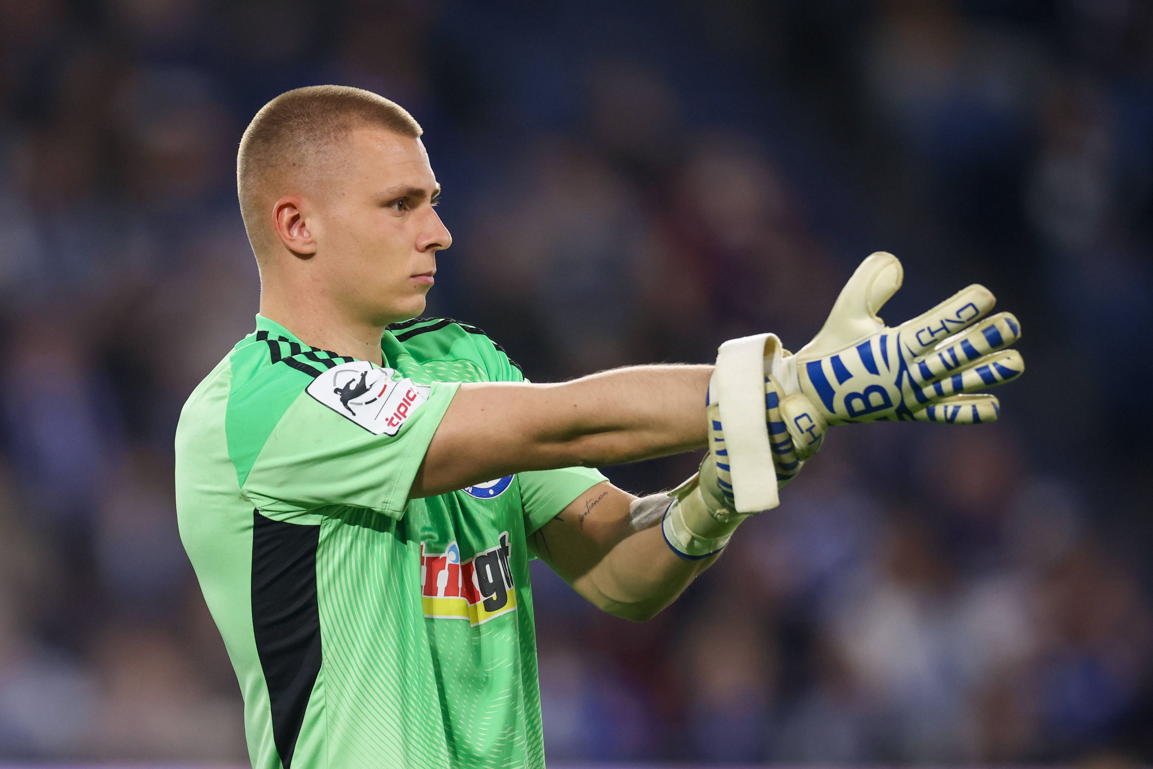 Max Braune wurde von Sebastian Wagner gescoutet. Der Torwart spielt aktuell beim Drittligisten MSV Duisburg.