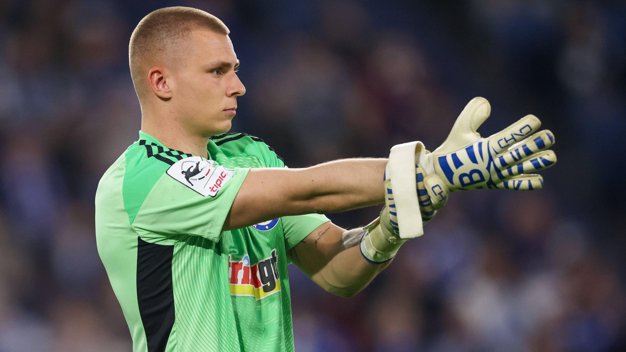 Max Braune wurde von Sebastian Wagner gescoutet. Der Torwart spielt aktuell beim Drittligisten MSV Duisburg.
