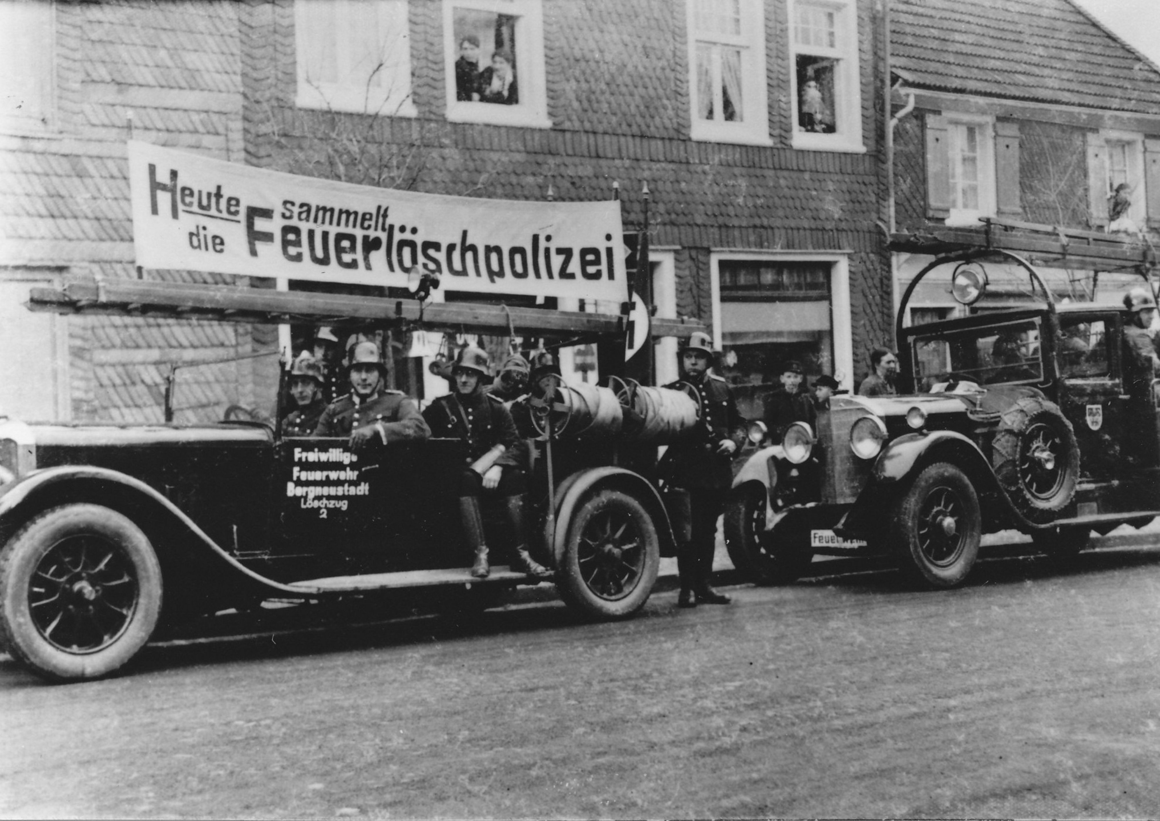 Erstes Löschfahrzeug Mitte der 1930er Jahre.
