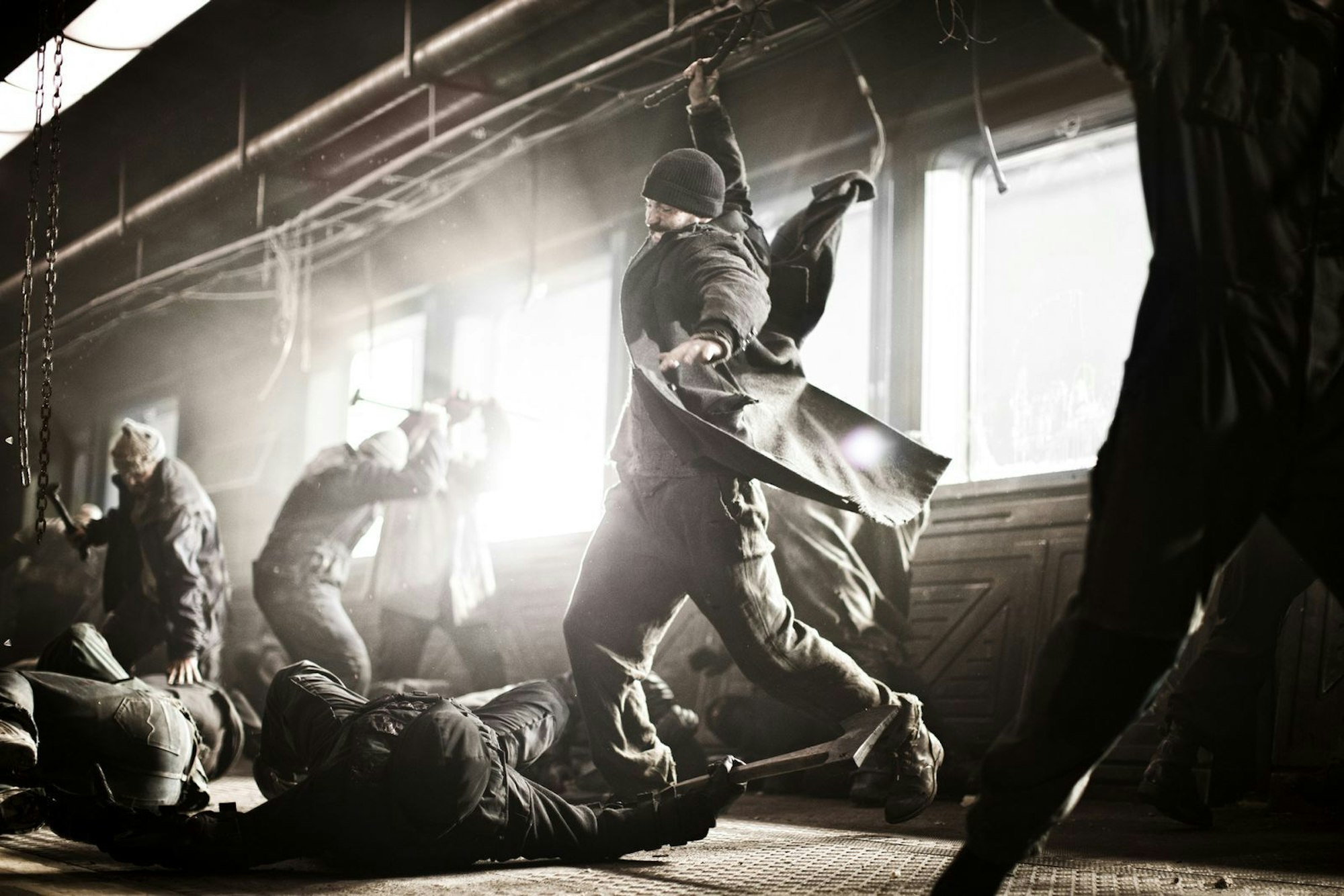 Rebellionsanführer Curtis (Chris Evans) kämpft ums Überleben. (Bild: ZDF/2013 SNOWPIERCER LTD.CO)