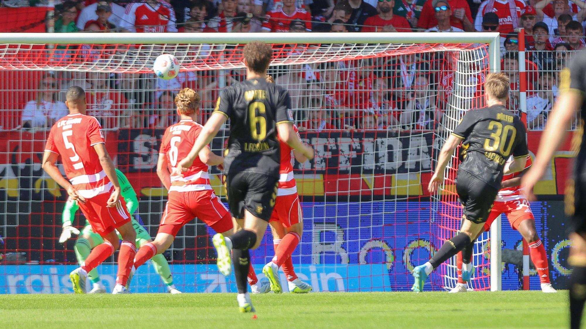 Marius Bülter traf am Samstag mit bemerkenswerter Präzision zum 1:0 für den 1. FC Köln.