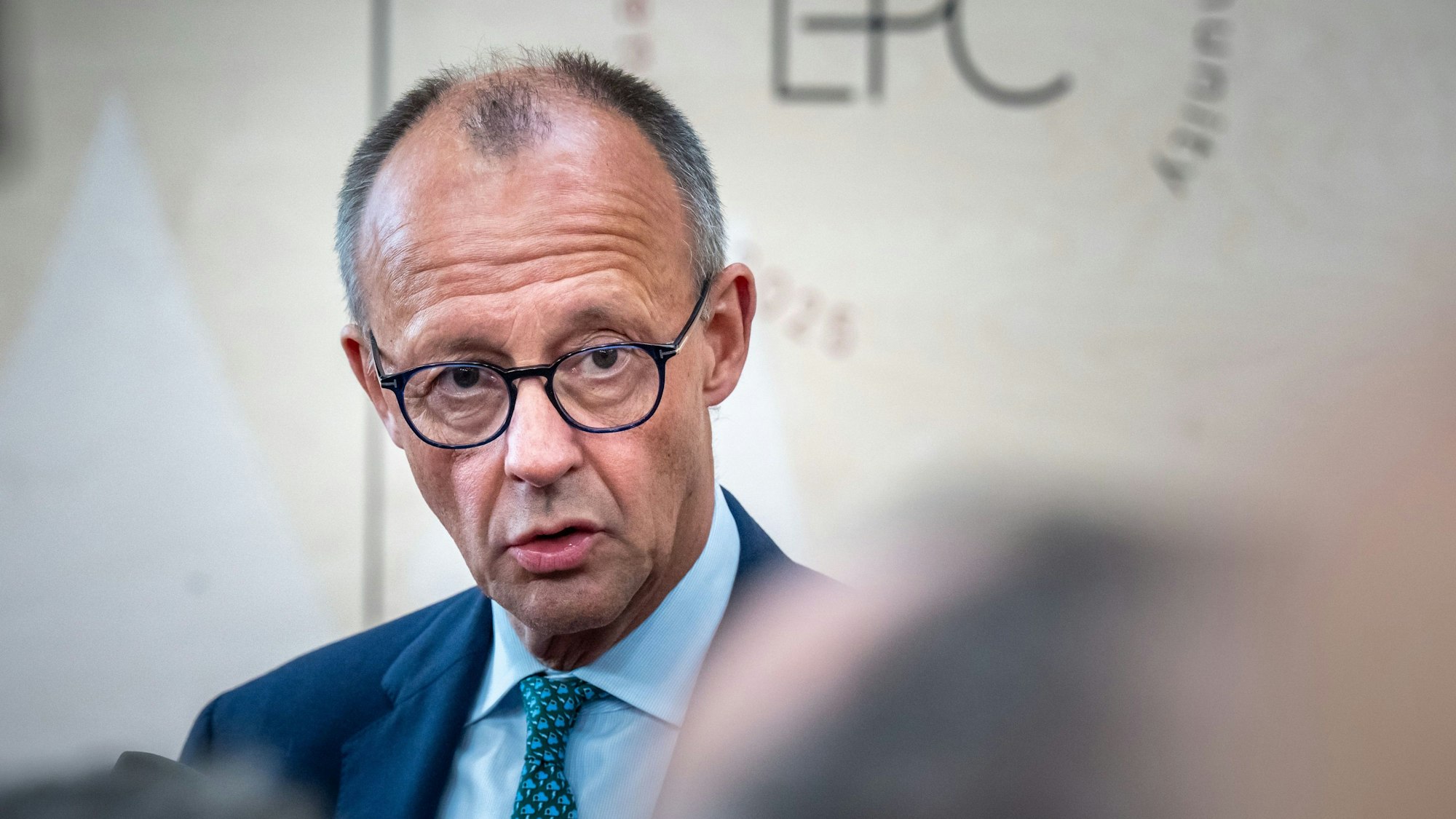 Bundeskanzler Friedrich Merz (CDU) nach dem Gipfeltreffen der Europäischen Politischen Gemeinschaft.