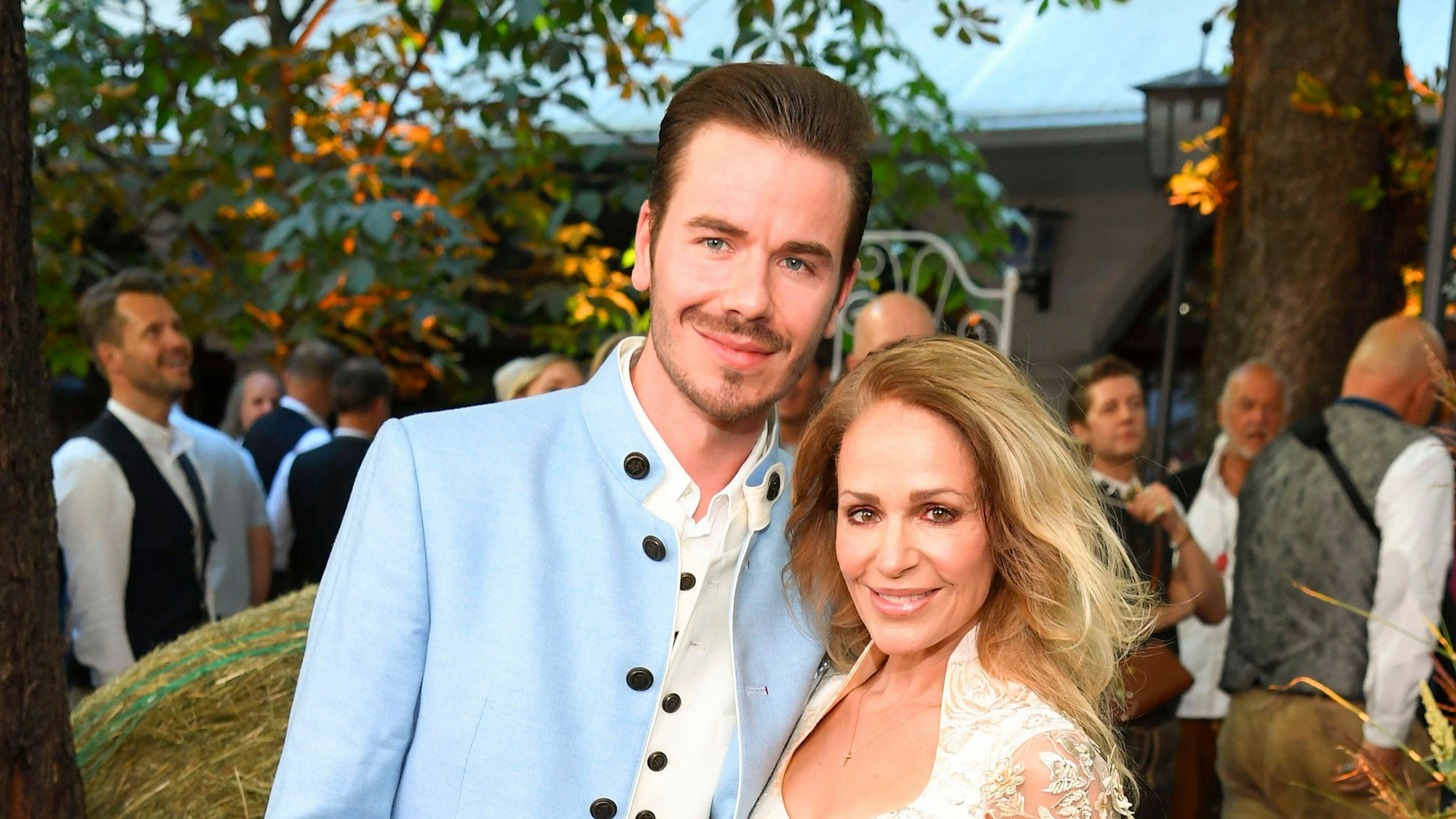 Eric Philippi und Michelle beim „HeidiFest“ von Heidi Klum.