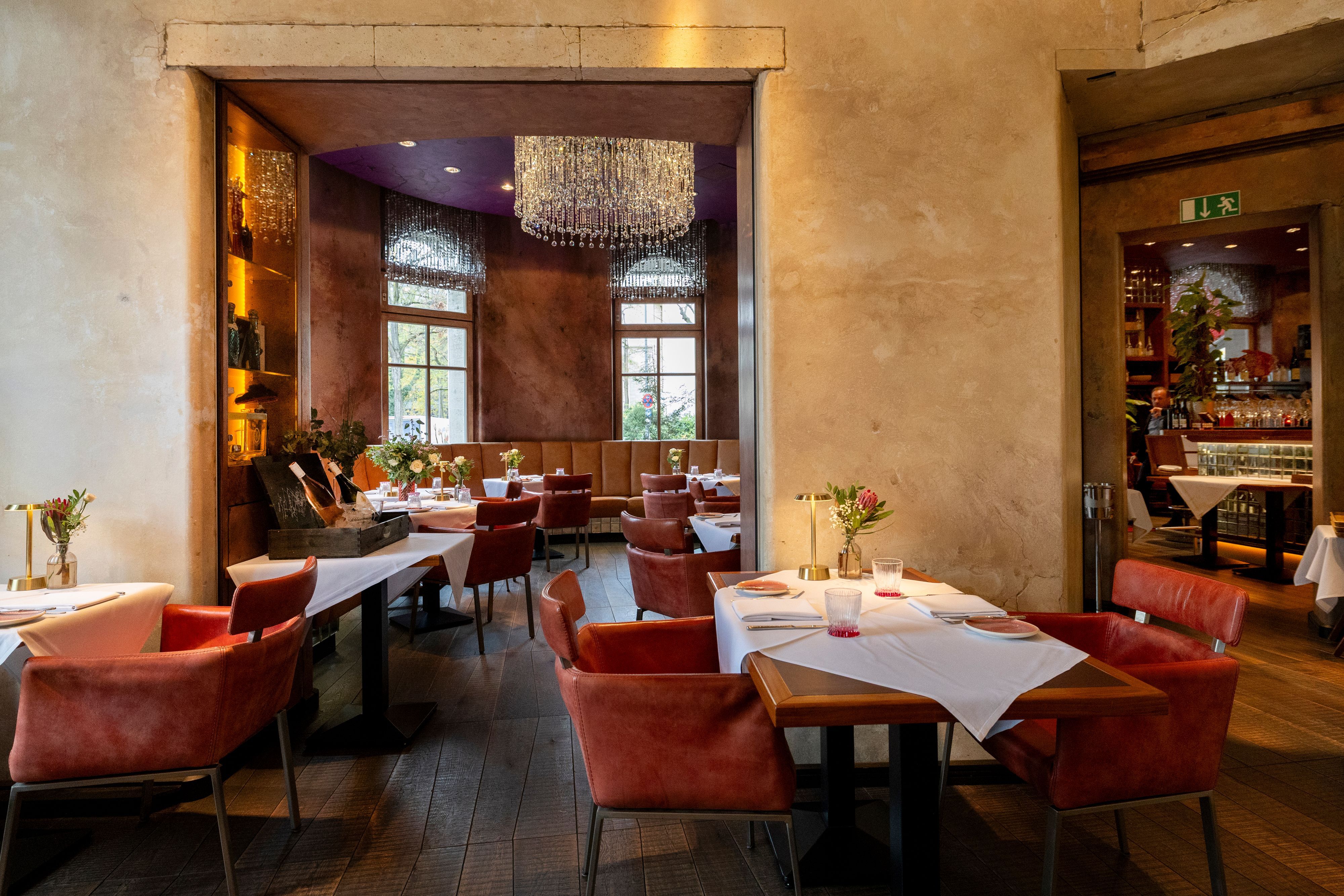 Das Restaurant Grubers in Köln mit gemütlichem Innenraum. (Archivbild)