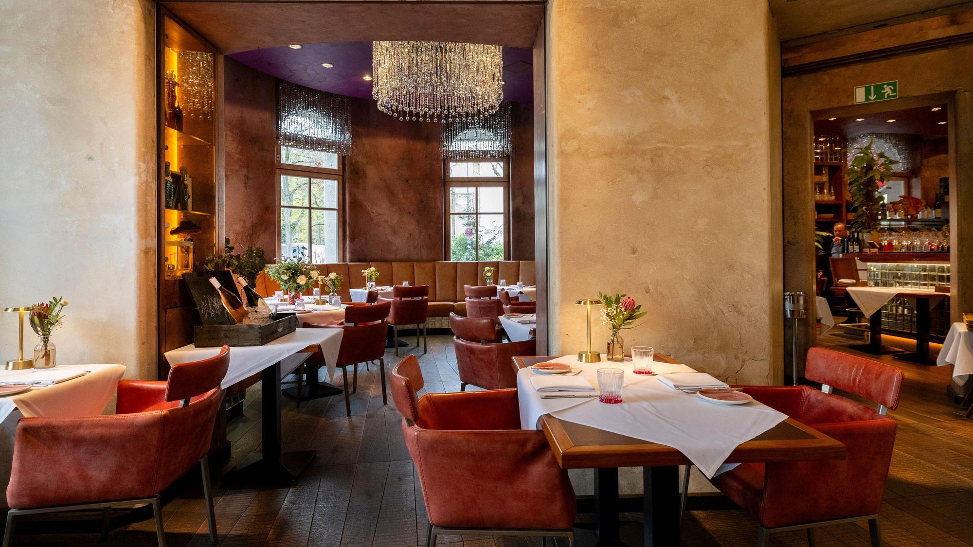Das Restaurant Grubers in Köln mit gemütlichem Innenraum. (Archivbild)