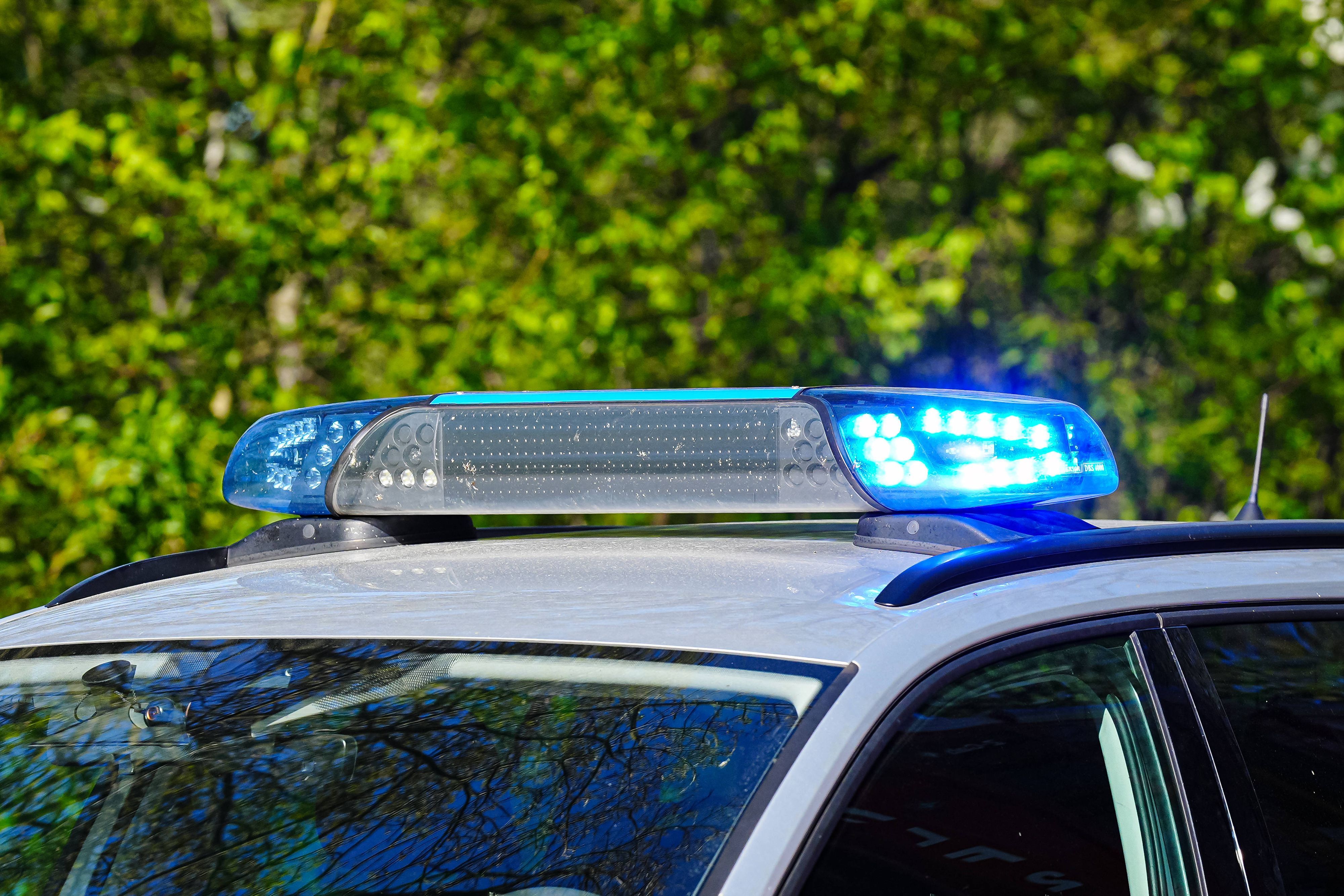 Blaulicht auf einem Polizeiauto