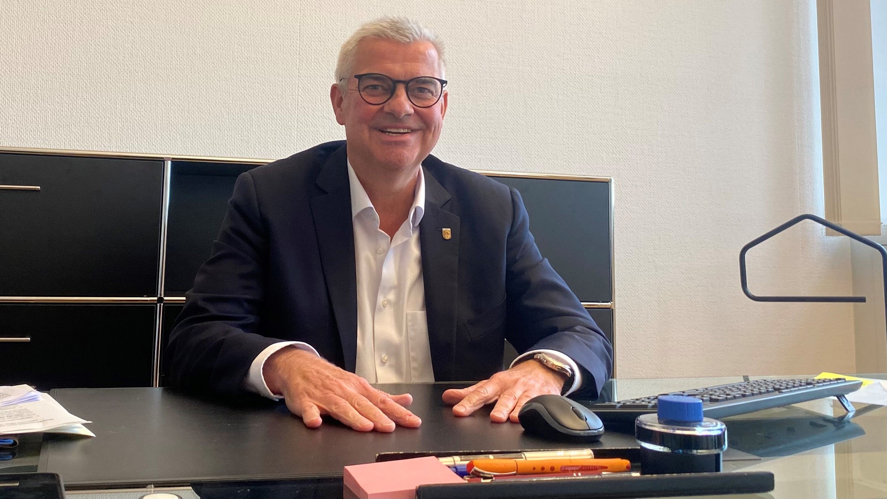 Der Brühler Bürgermeister Dr. Marc Prokop hält höhere Steuern für unvermeidlich.